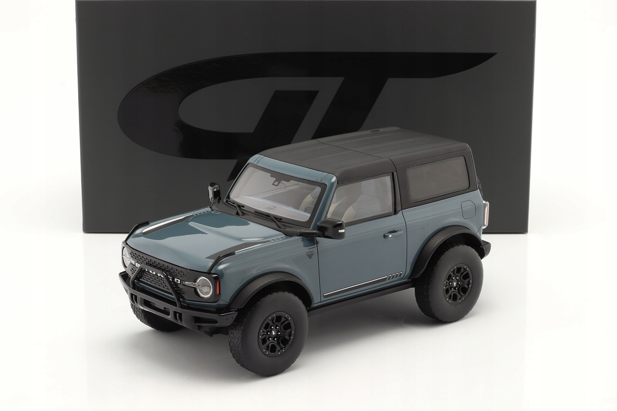 Gt Spirit Ford Bronco První Ed. 2021 Šedomodrá 1:18