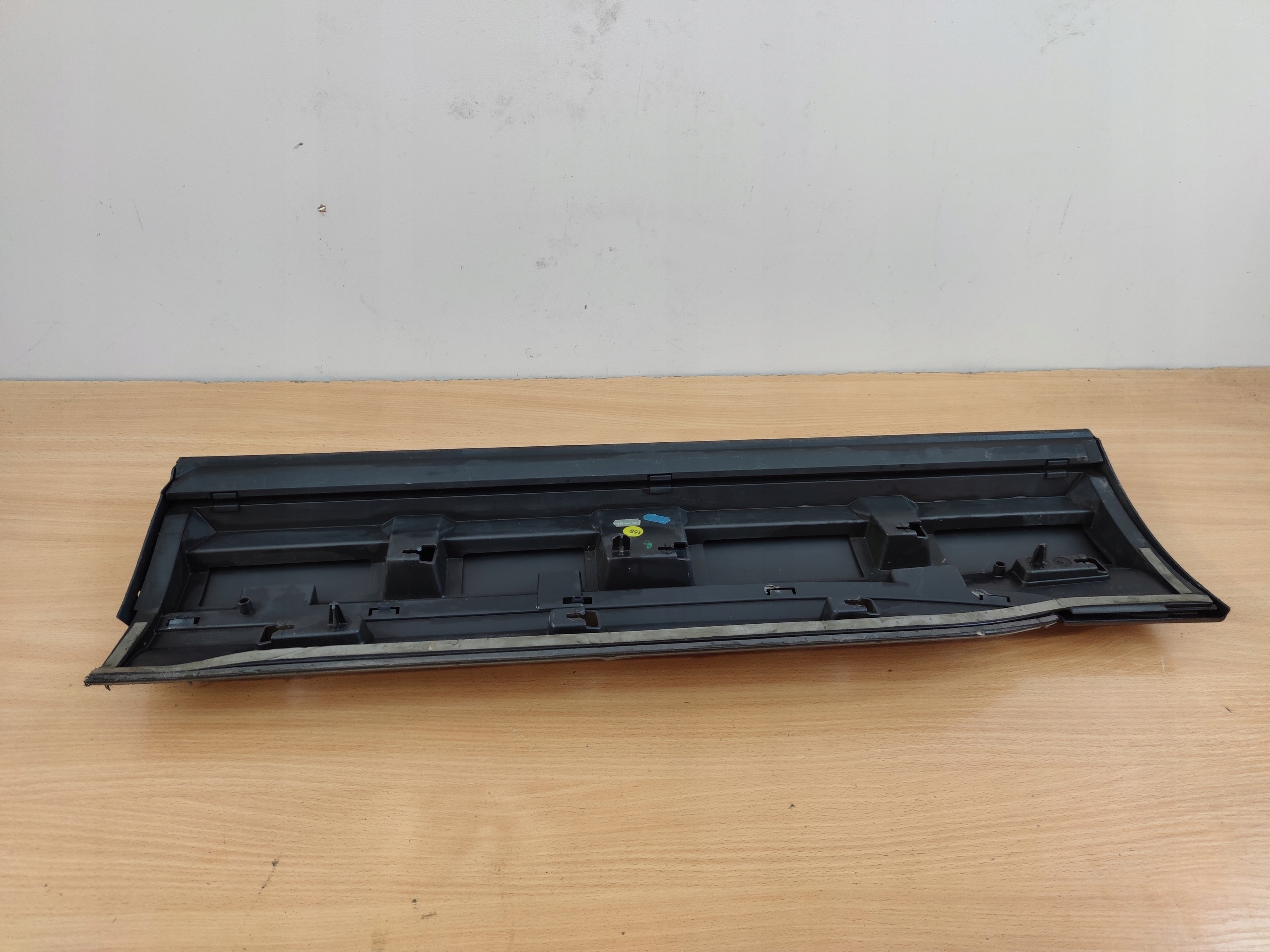 AUDI Q7 2 II 4M left moulding door rear part cap