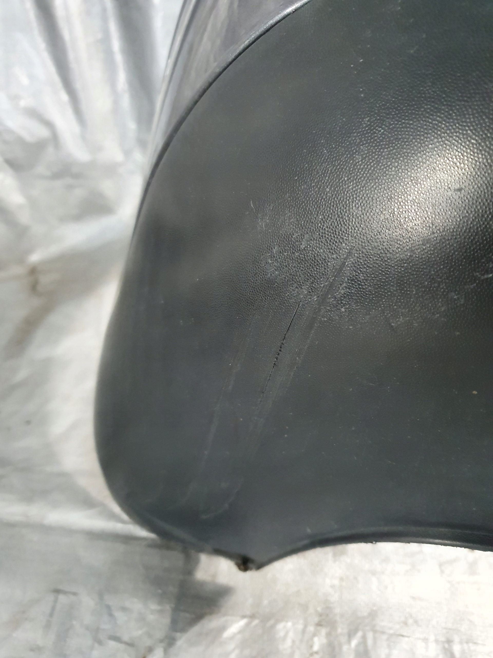 bumper rear part VW TOURAN and 03-06R.