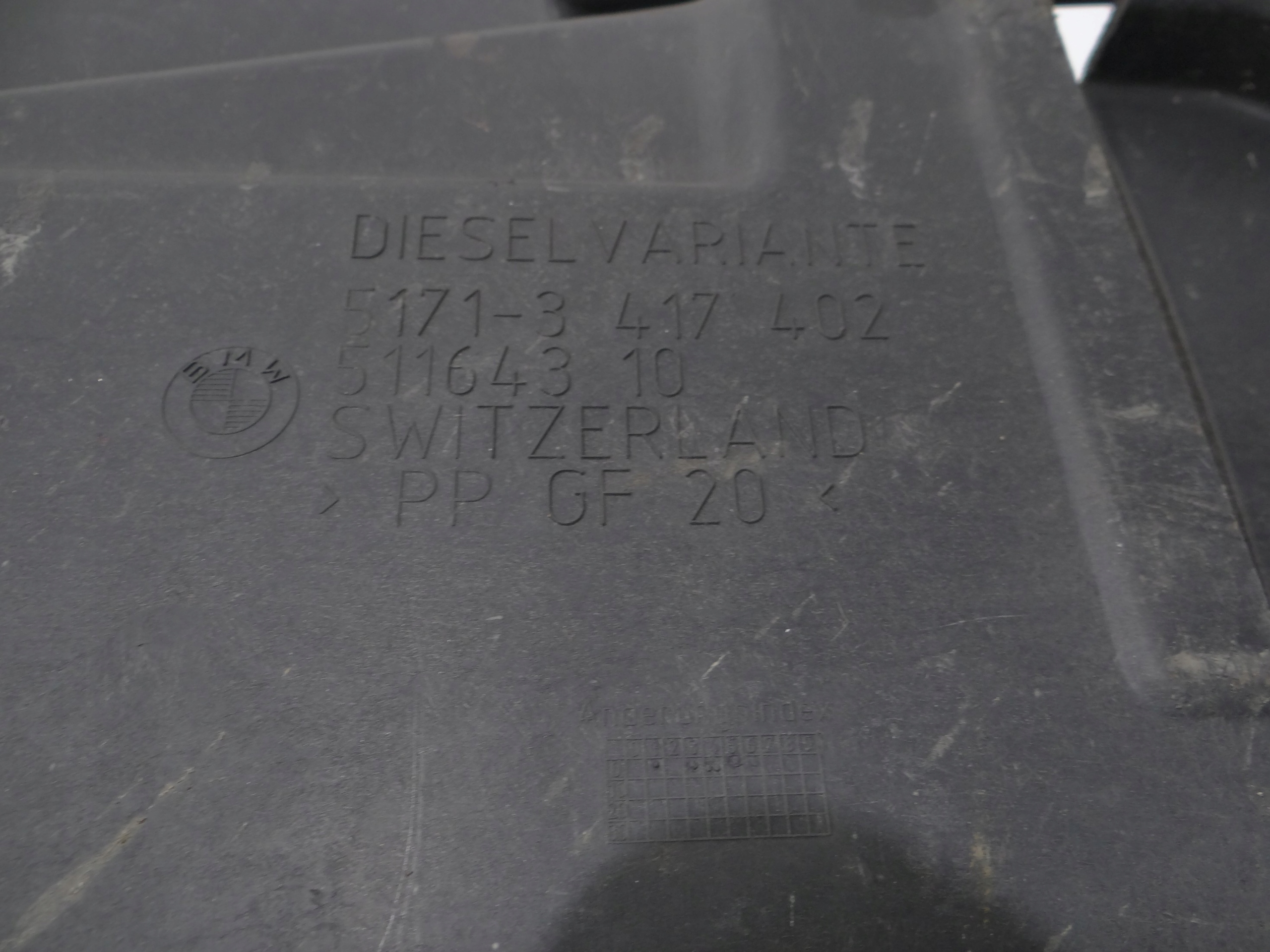 cover chassis left rear part BMW X3 E83 LCI 3417402