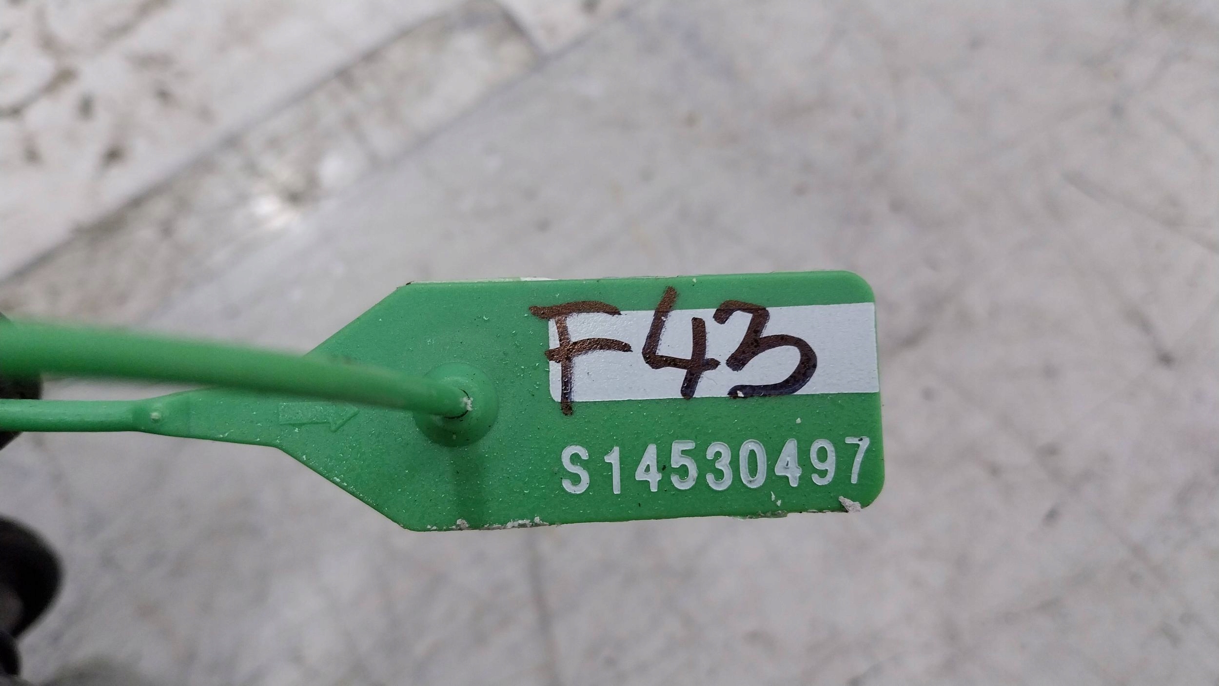 shock absorber right front 4M51-18045-PCB FORD C-MAX MK1 FOCUS MK2