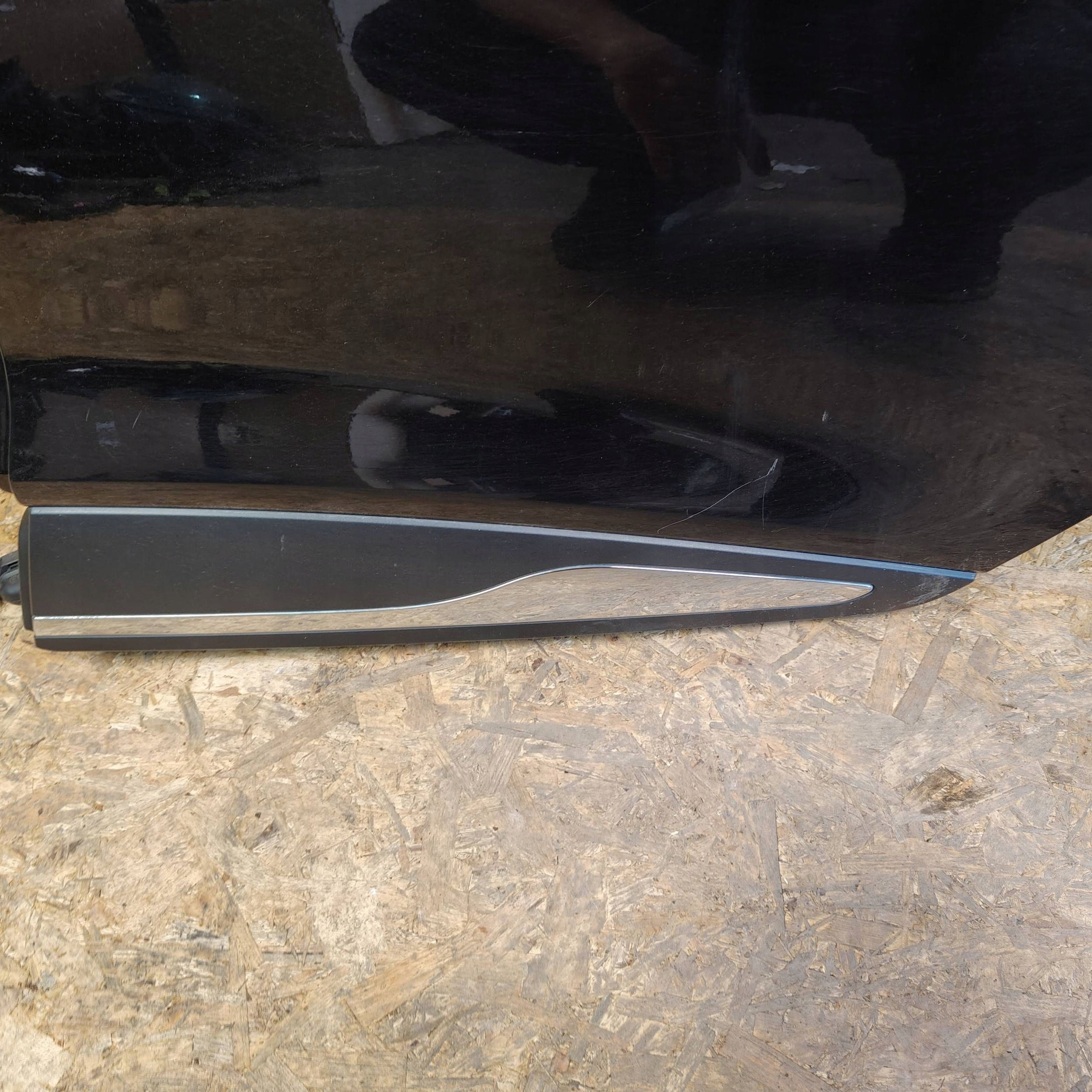 door rear. left side Renault Clio IV