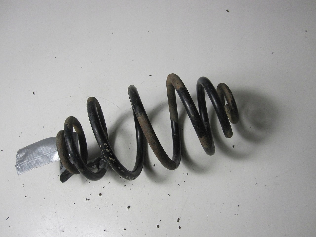 SPRĘŻYNA TYLNA TYŁ VW PASSAT B5 1.8T KOMBI Typ samochodu Samochody osobowe