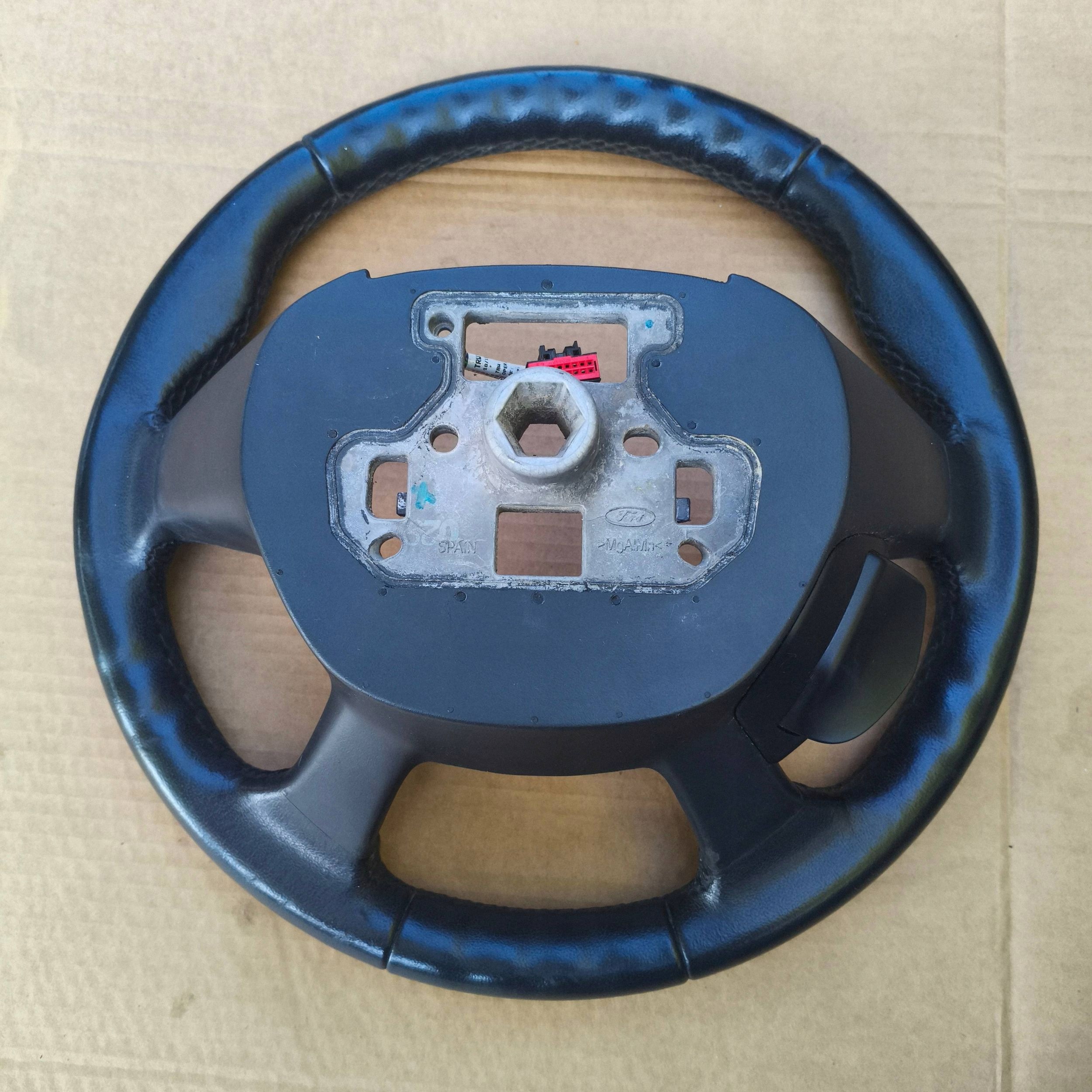 steering wheel, Ford Kuga MK2 leather 2013