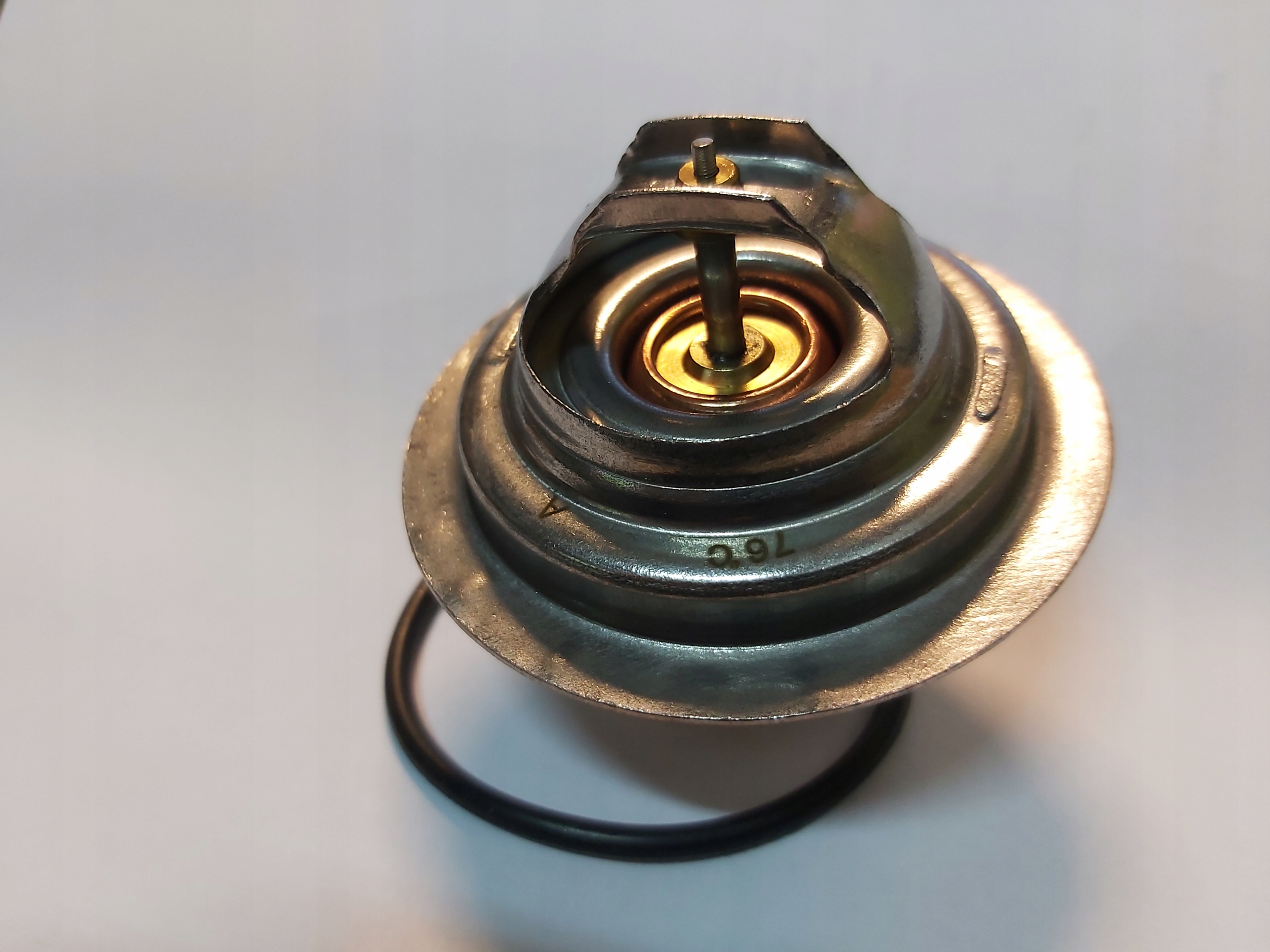 JCB JS ISUZU TERMOSTAT 02/800789 LUBLIN Numer katalogowy części 02/800789