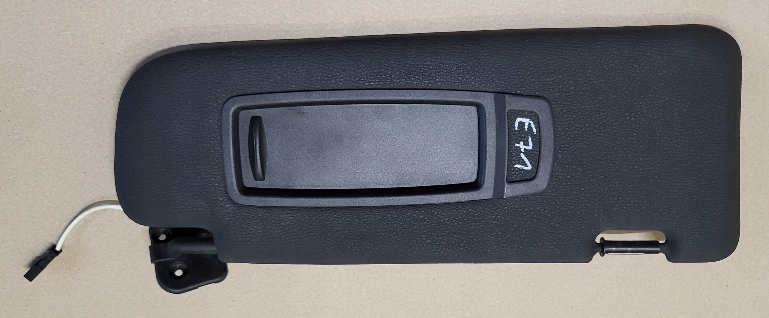 cover PRZECIWSLONECZNA right front visor black, BMW X6 E71 X5 E70 M OE