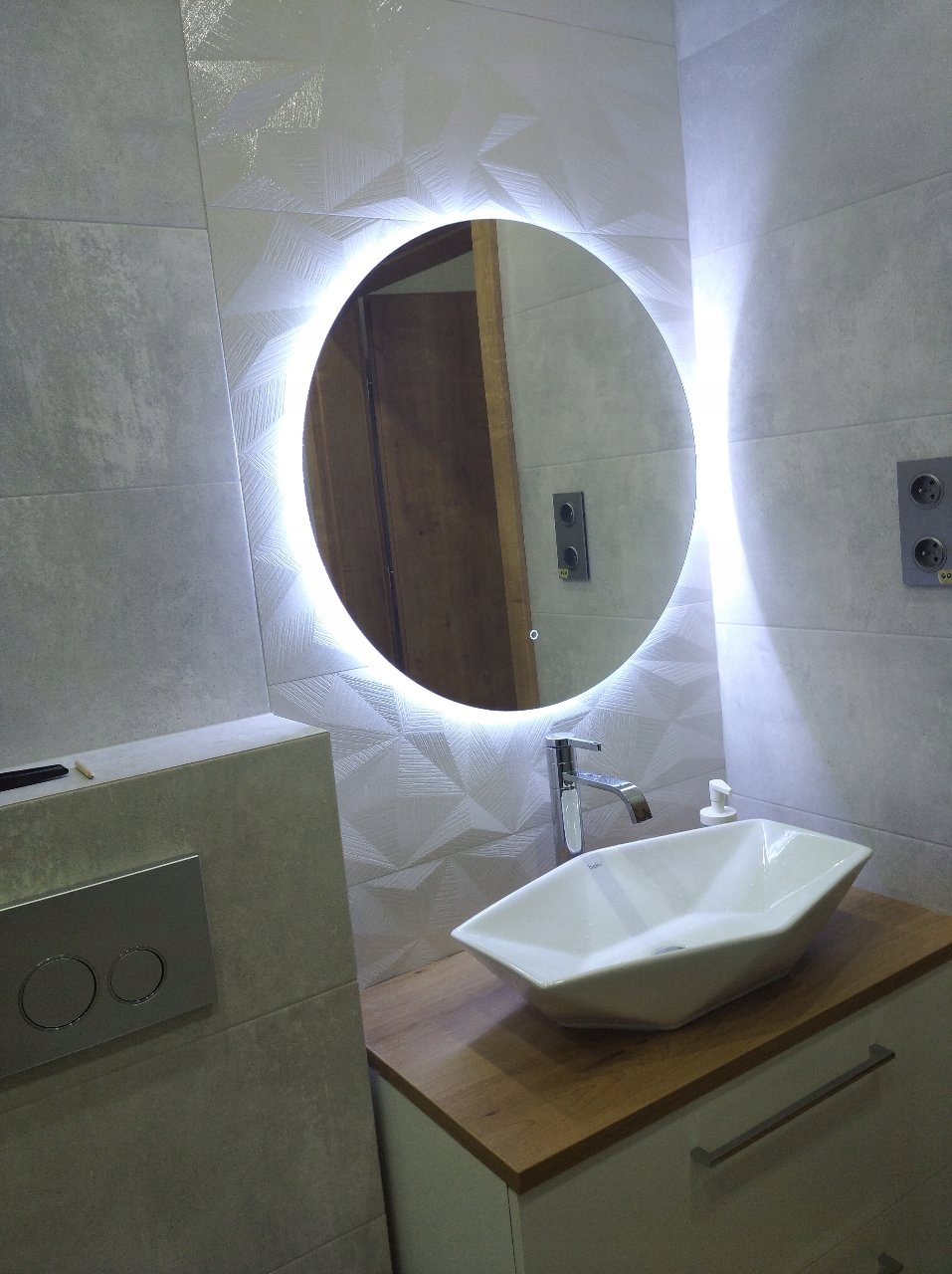 LUSTRO 80 cm OKRĄGŁE PODŚWIETLANE LED WŁĄCZNIK Wysokość 800 mm