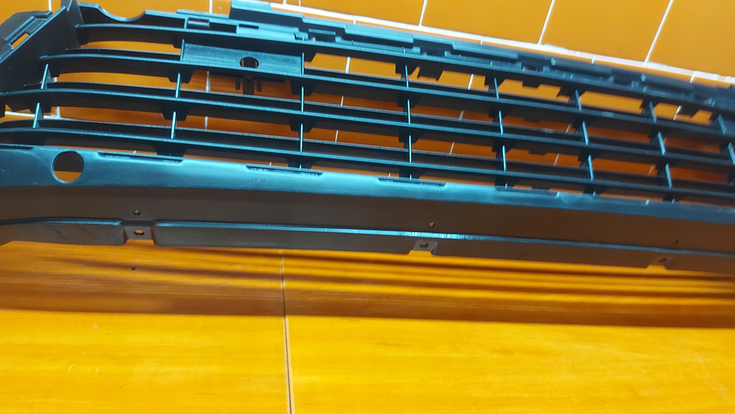 grid of a bumper central front front TOYOTA PROACE CITY OPEL COMBO E 18