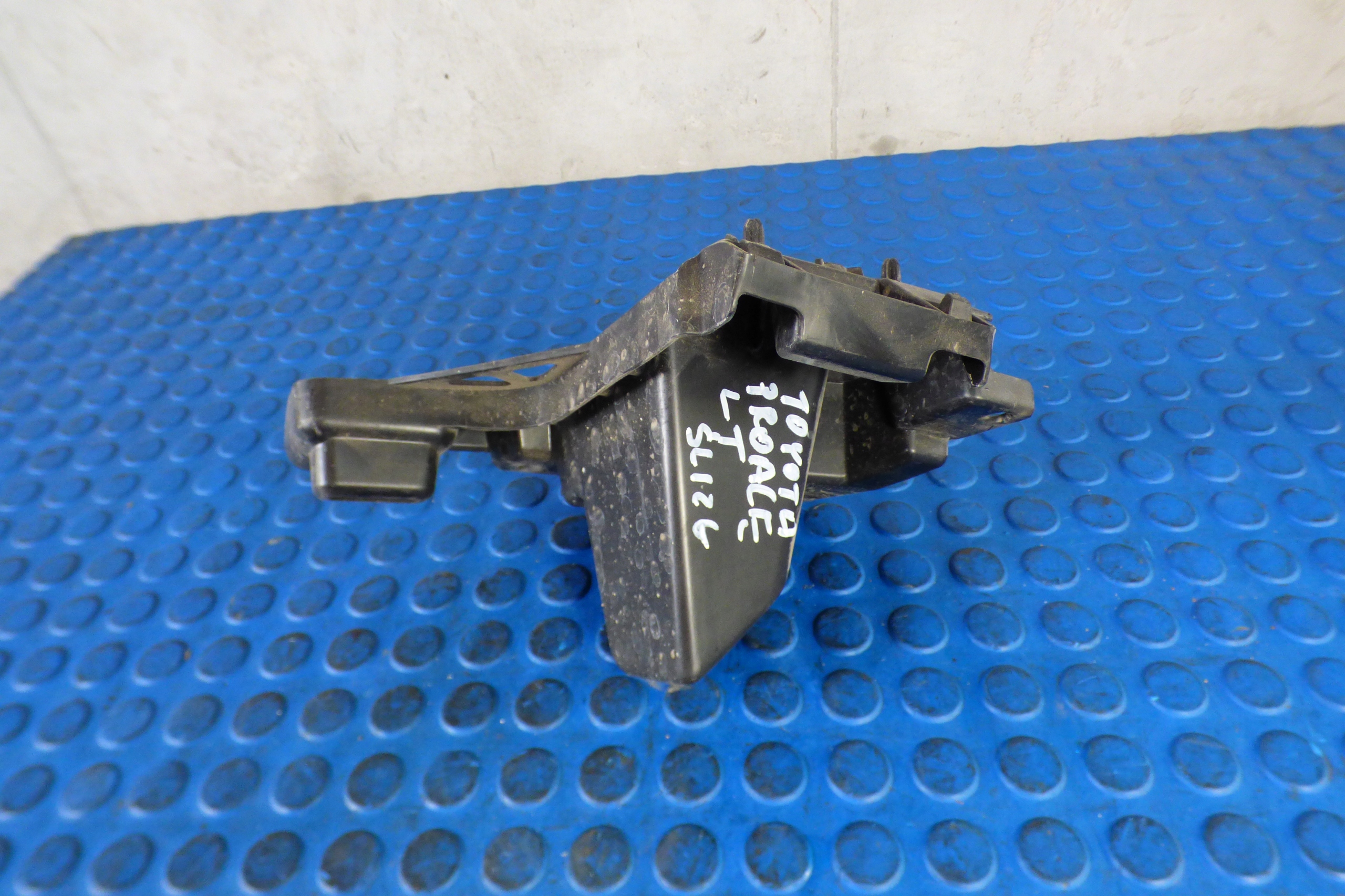 bumper bracket rear part left sBDB original TOYOTA PROACE PARTNER IV RIFTER