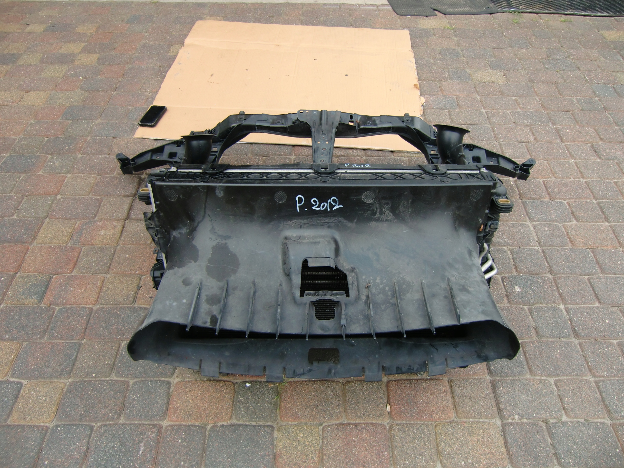 CHŁODNICE BELKI PAS PORSCHE CAYENNE 7P 09-14 R ŁADNA