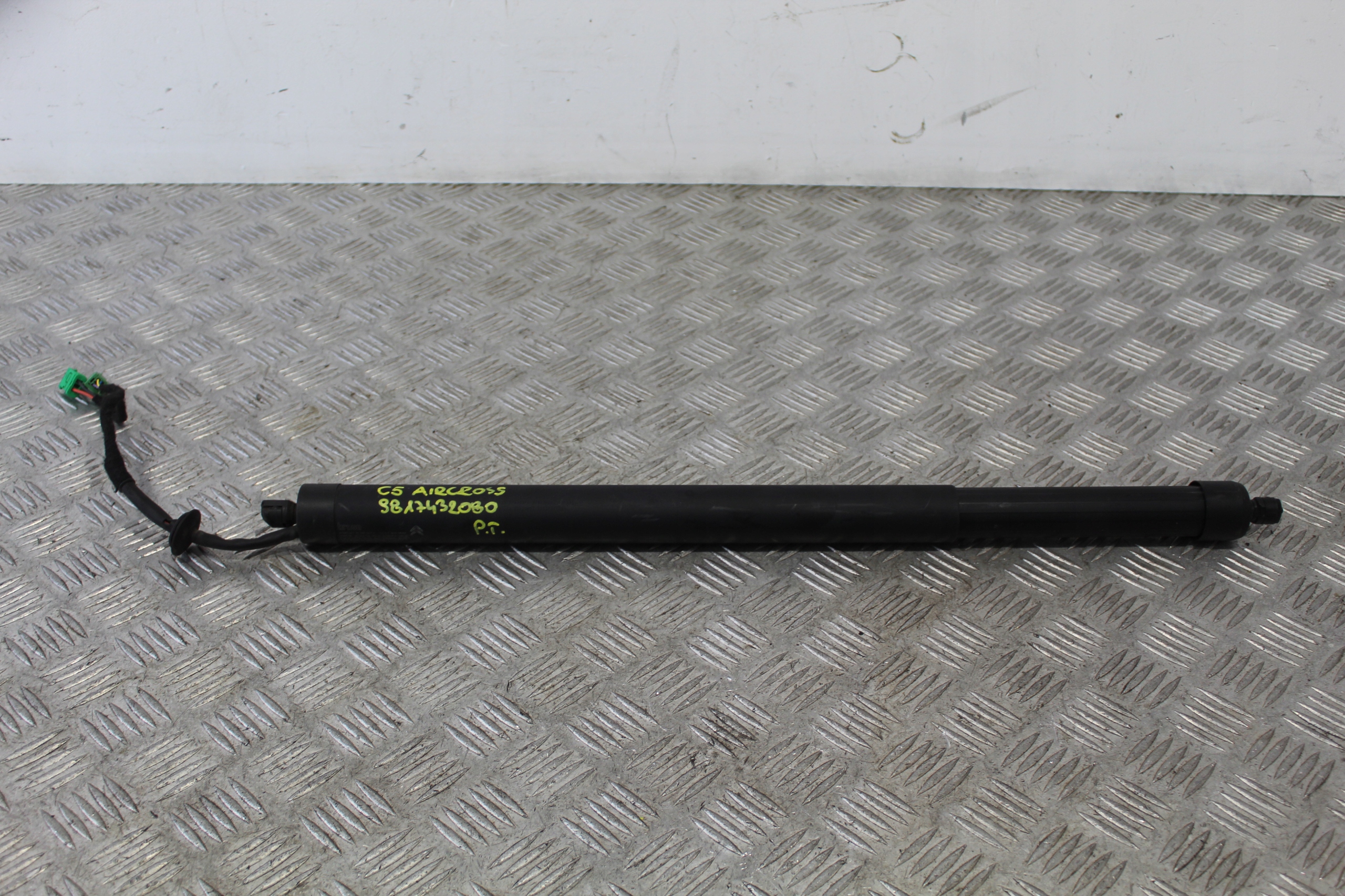 damper bonnet right rear part CITROEN C5 AIRCROSS