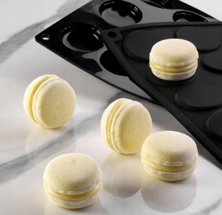 Forma silikonowa mini makaronik PX3227