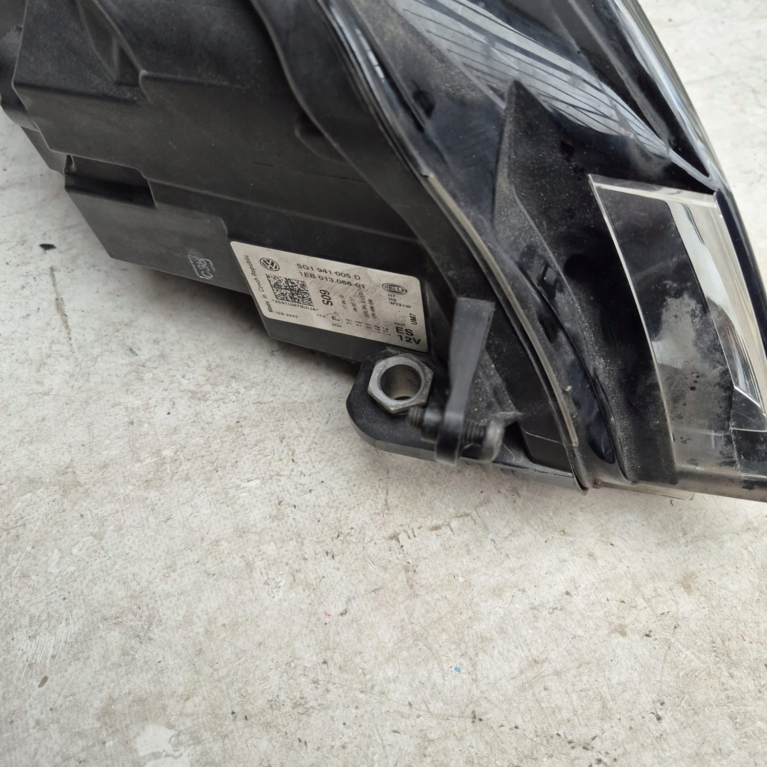 VW GOLF 7 VII 5G LIFT 16- light left front front ZWYKLA 5G1941005D