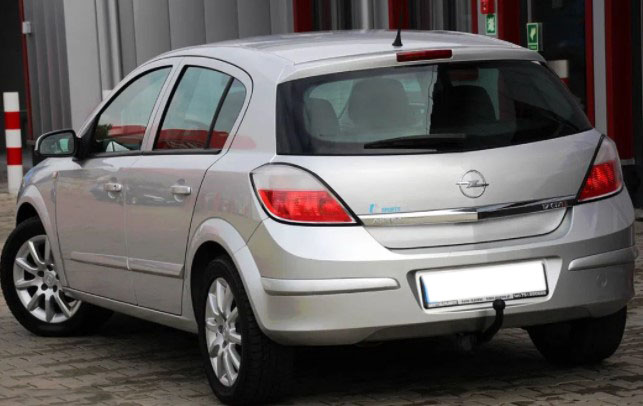 HAK HOLOWNICZY+KAPTURKI do OPLA ASTRY OPEL ASTRA 3 H III HATCHBACK+GTC HTB Producent Bizub Hak-Pol