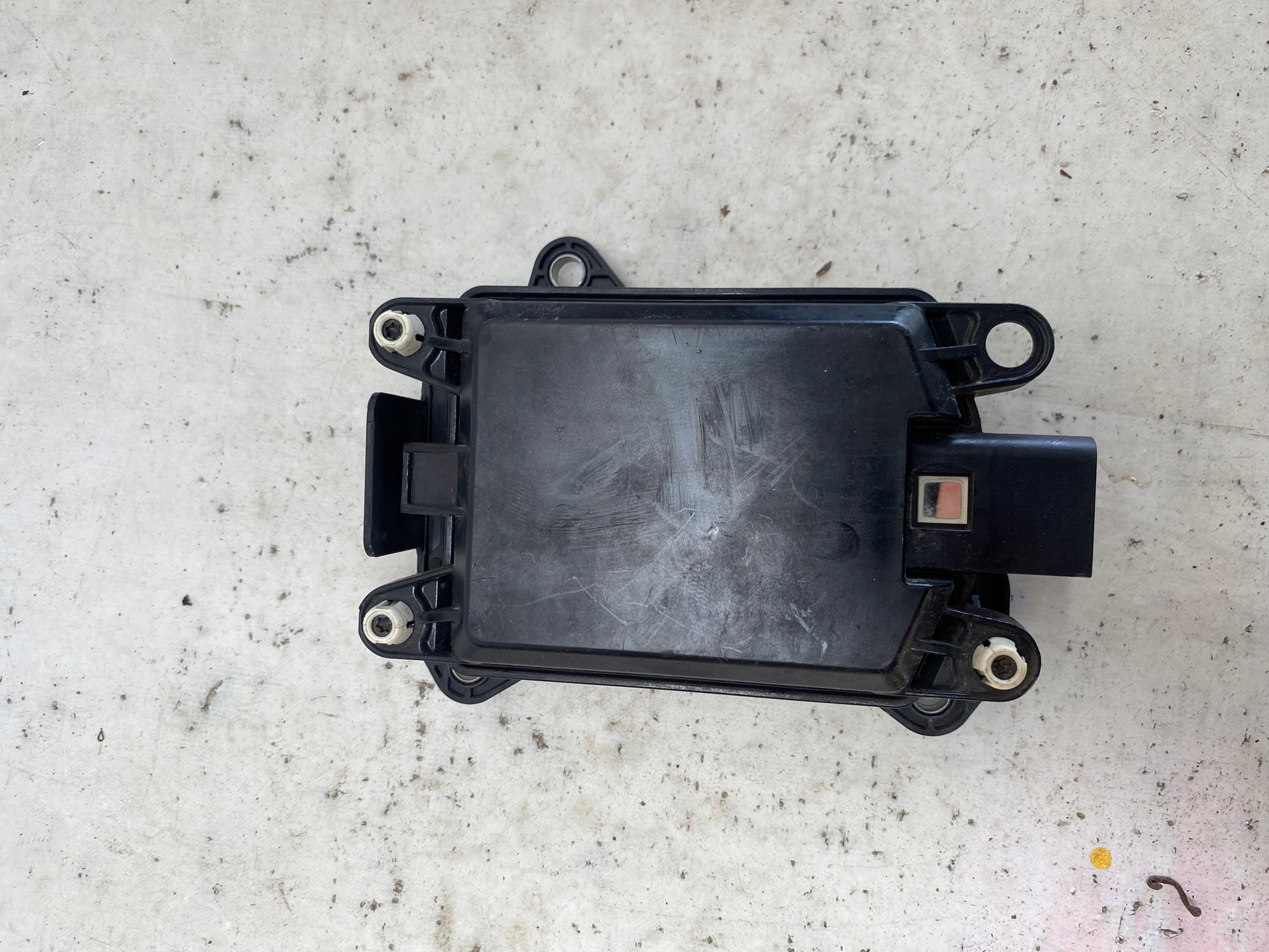 GRANDLAND 3008 5008 II C4 PICASSO датчик скорости 9829009680