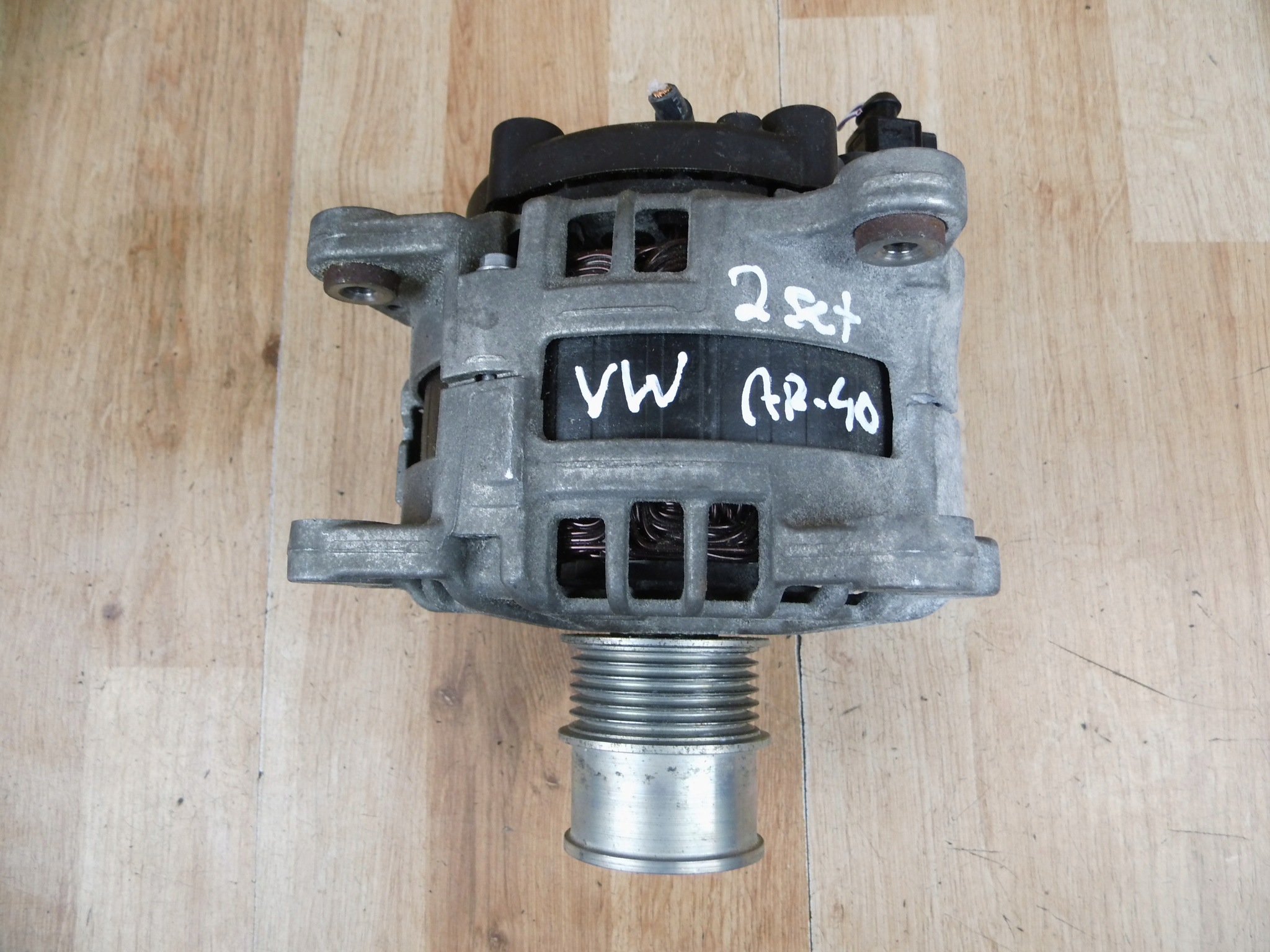 VW Skoda Seat Audi 1.0 TSI lichtmaschine 05E903027B