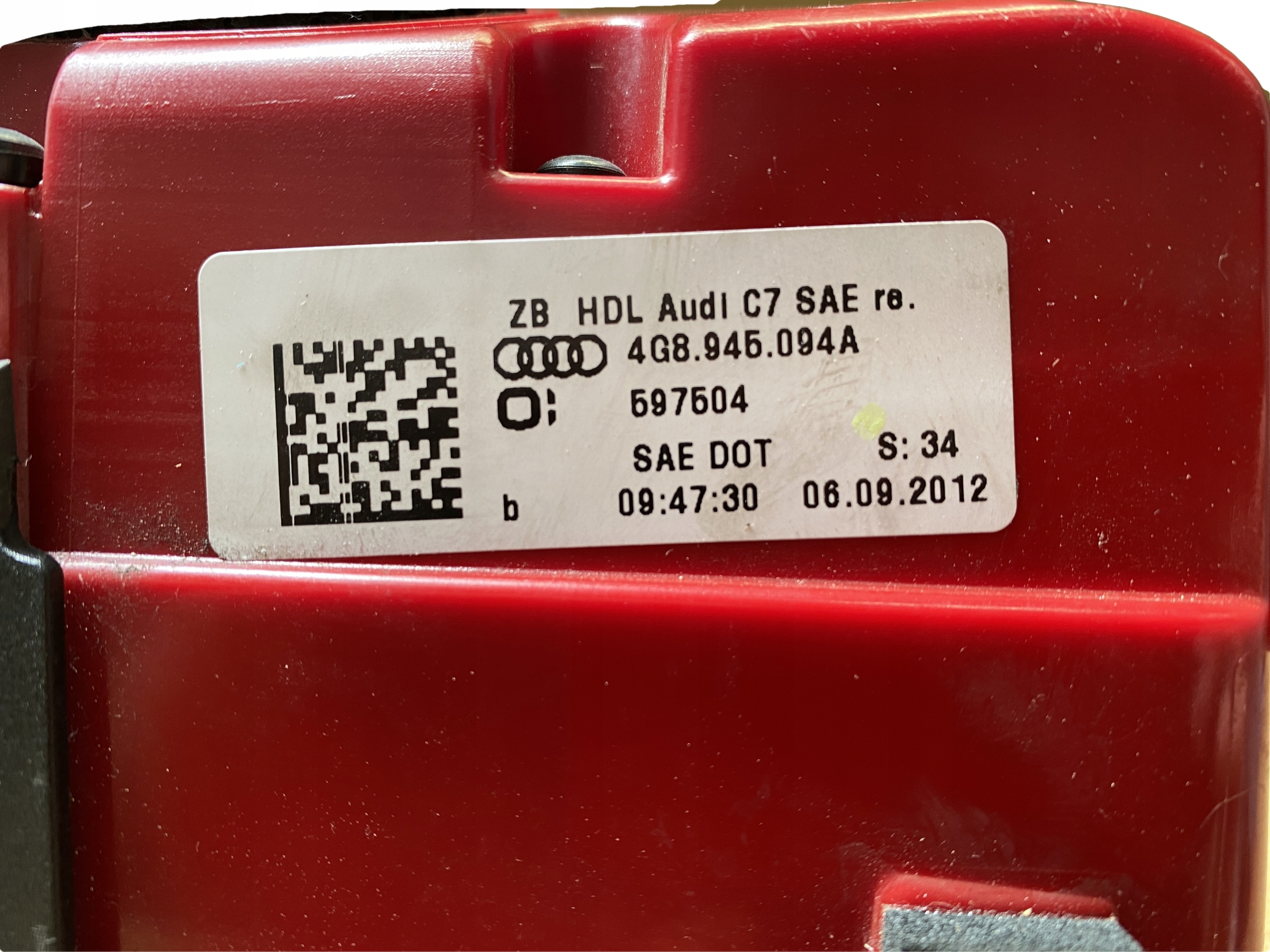 AUDI A7 4G light right rear part 4G8945094A USA