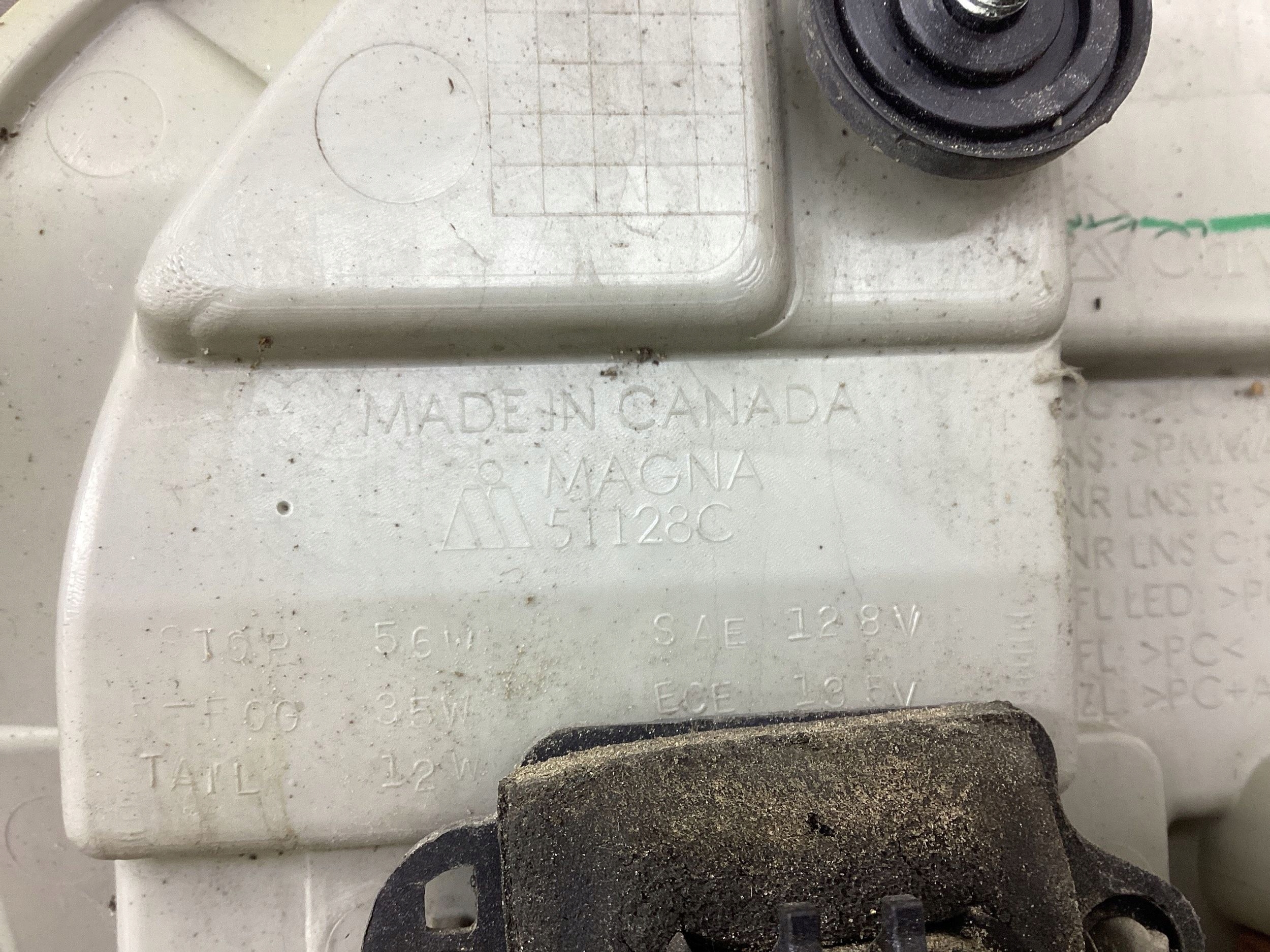 фонарь lancia THEMA 51128C