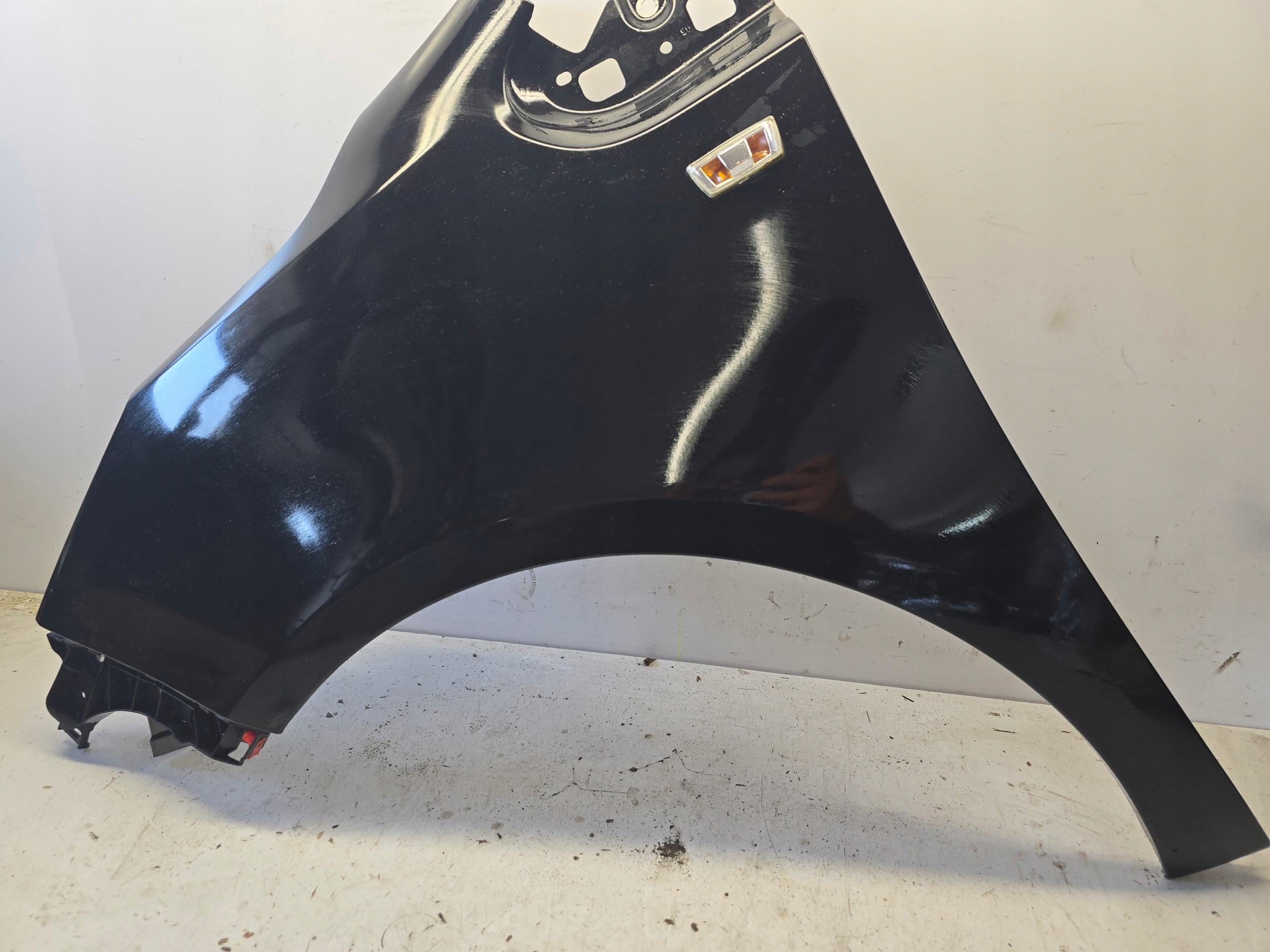 OPEL MERIVA B II 2 fender left front front Z20R RDZA OD SRODKA