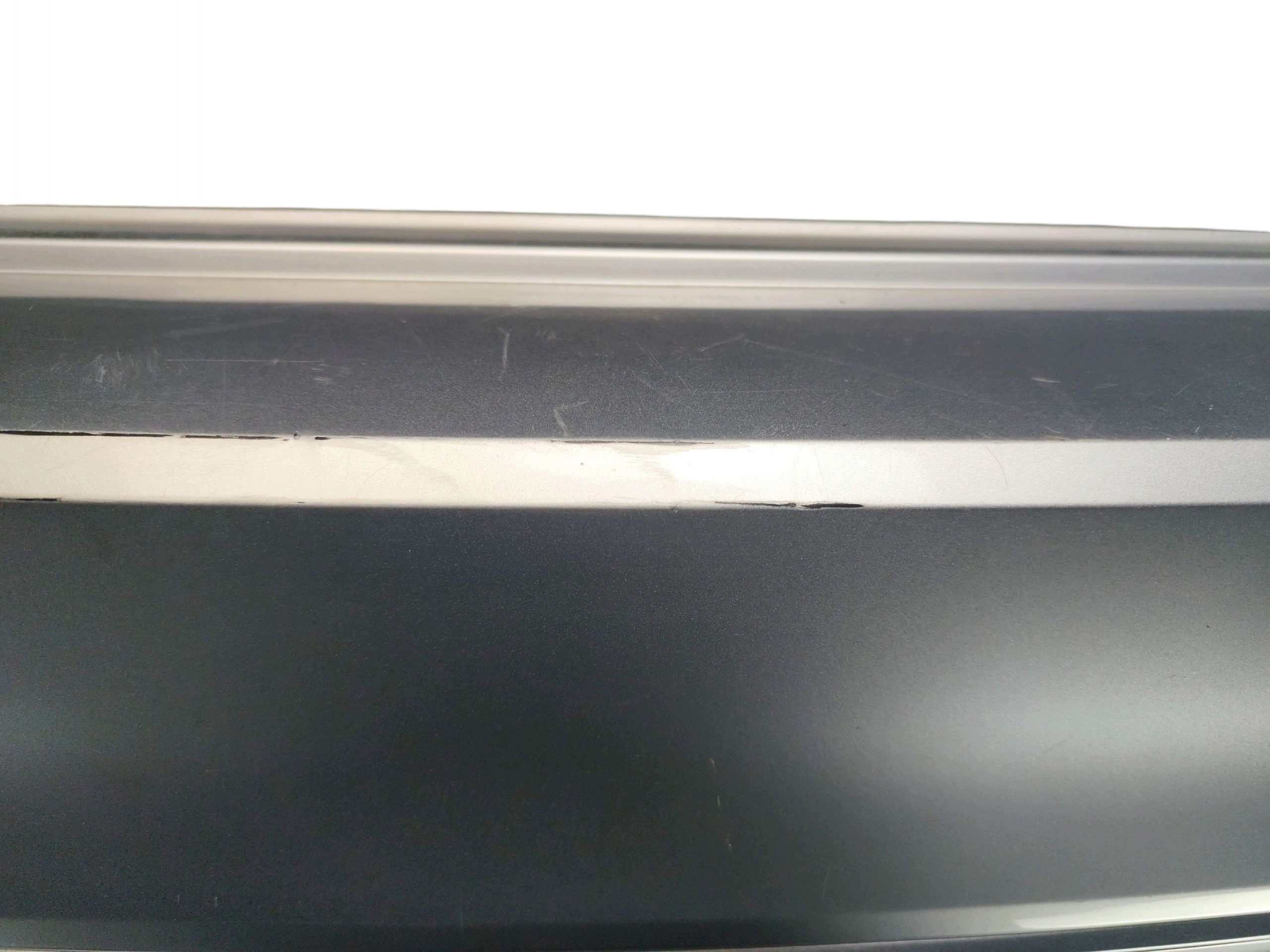stoßstange heck VOLKSWAGEN PASSAT B8 (2014-2019) KOMBI PDC code LAKIERU LA7W