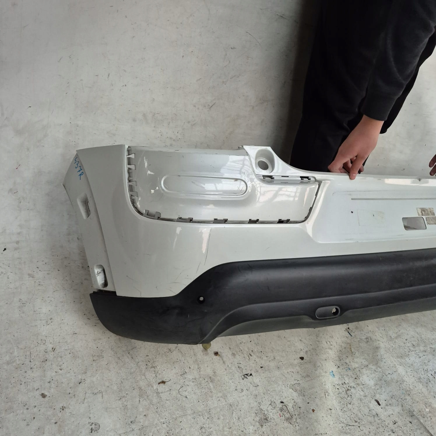 CITROEN C4 CACTUS 14-17 bumper rear part rear PDC 9801686677