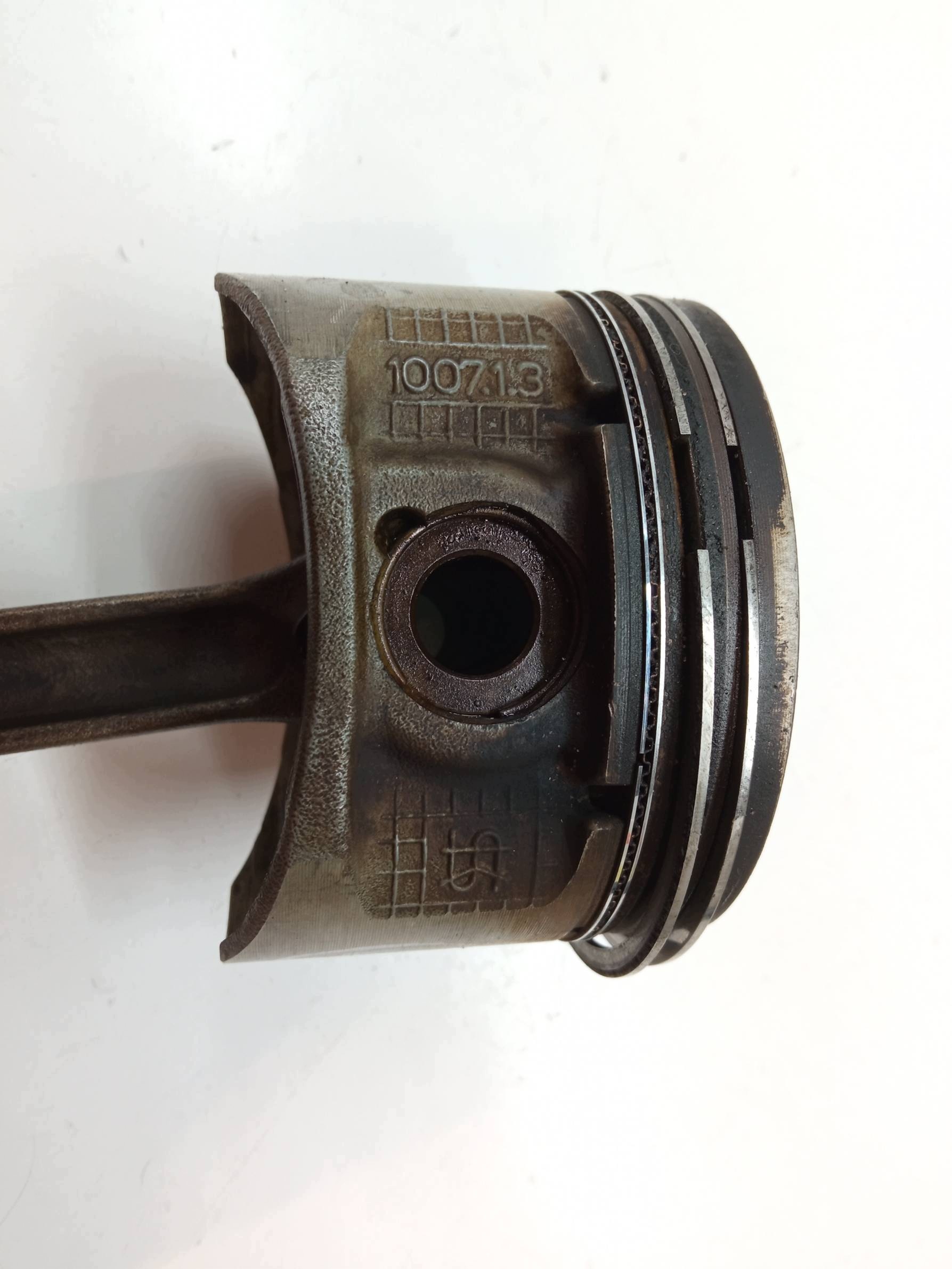 piston bielle 2.0 16V TURBO 163KM Renault Espace IV (2003-2014)