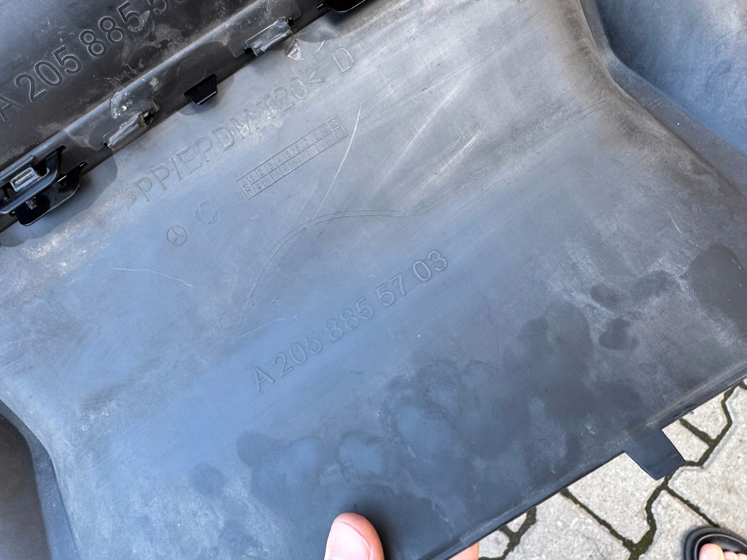Diffuseur SPOILER Pare choc Arrière MERCEDES C KLASA W205 AMG A2058855703