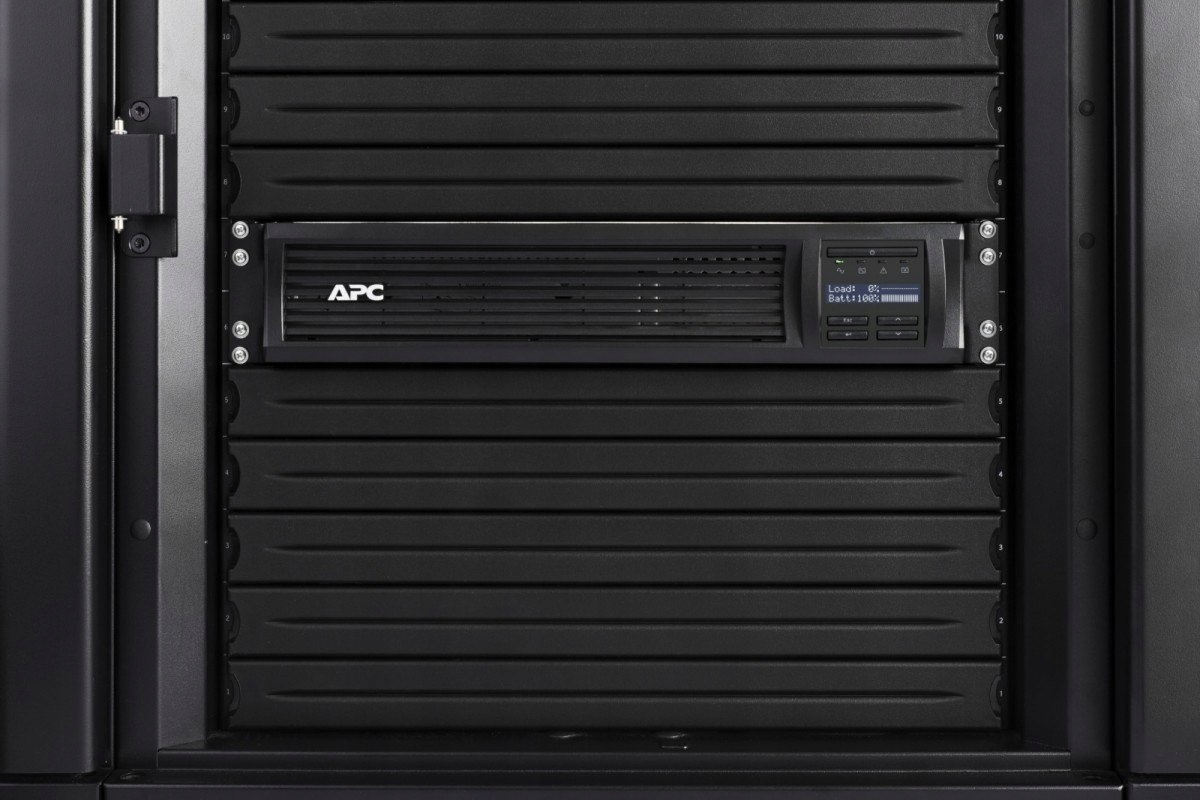 APC Smart UPS 2.2kVA/1.98kW 2U SmartConnect Producent APC