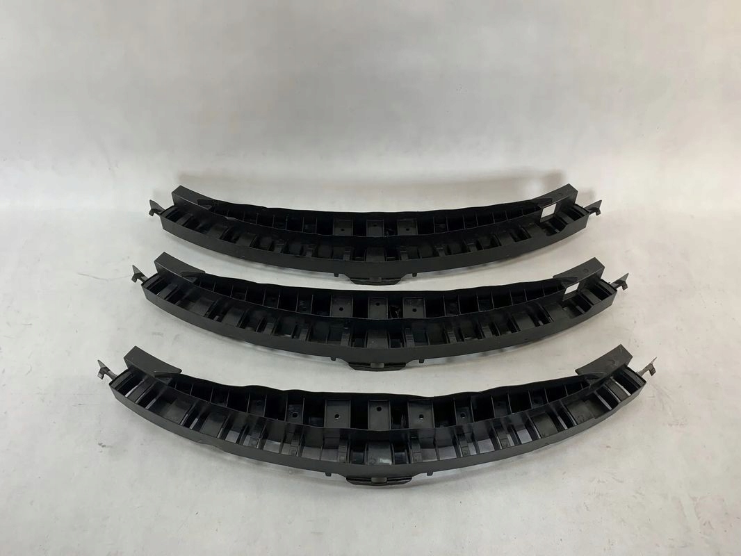 Renault Zoe sider front front 1 szt 1119050X