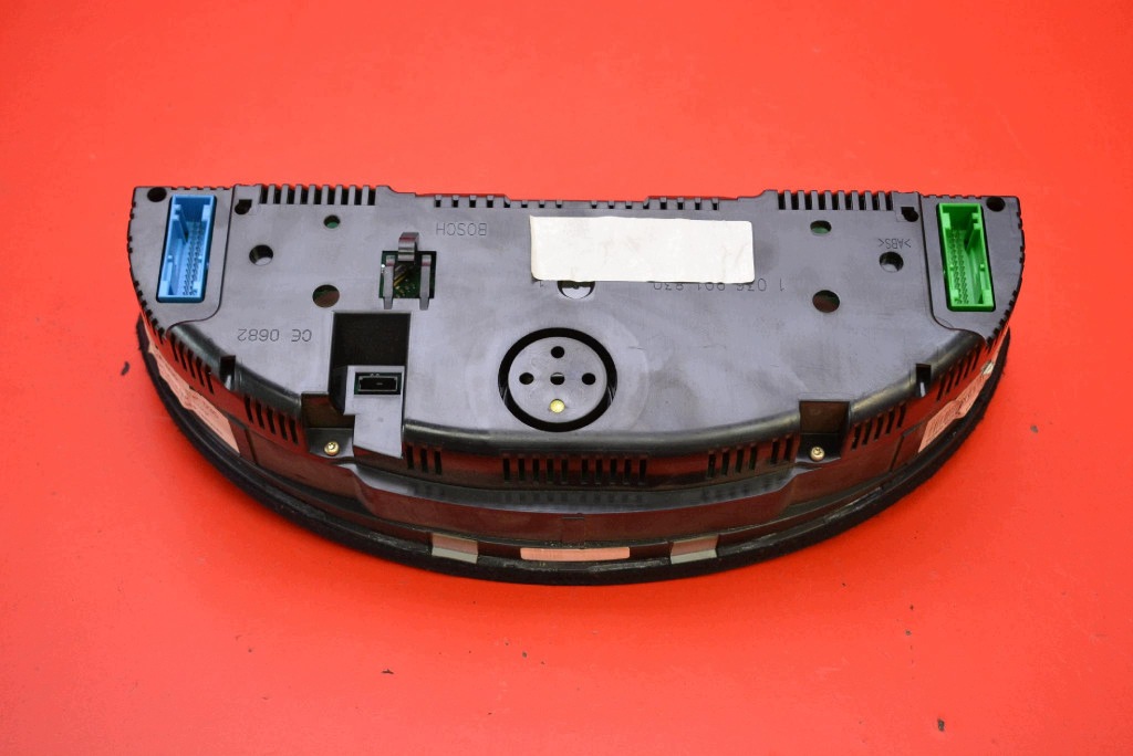 dials dials EU 8E0920900L AUDI A4 B6 2.0 20V 130 KM 00-05