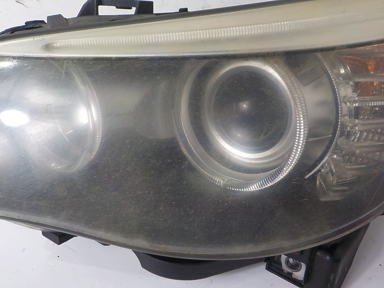BMW 5 E60 E61 LIFT light left front front UK