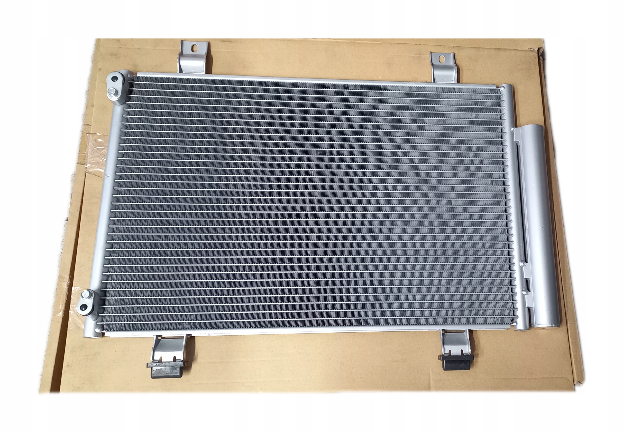 SKRAPLACZ CHLODNICA KLIMATYZJACJI SUZUKI SWIFT III