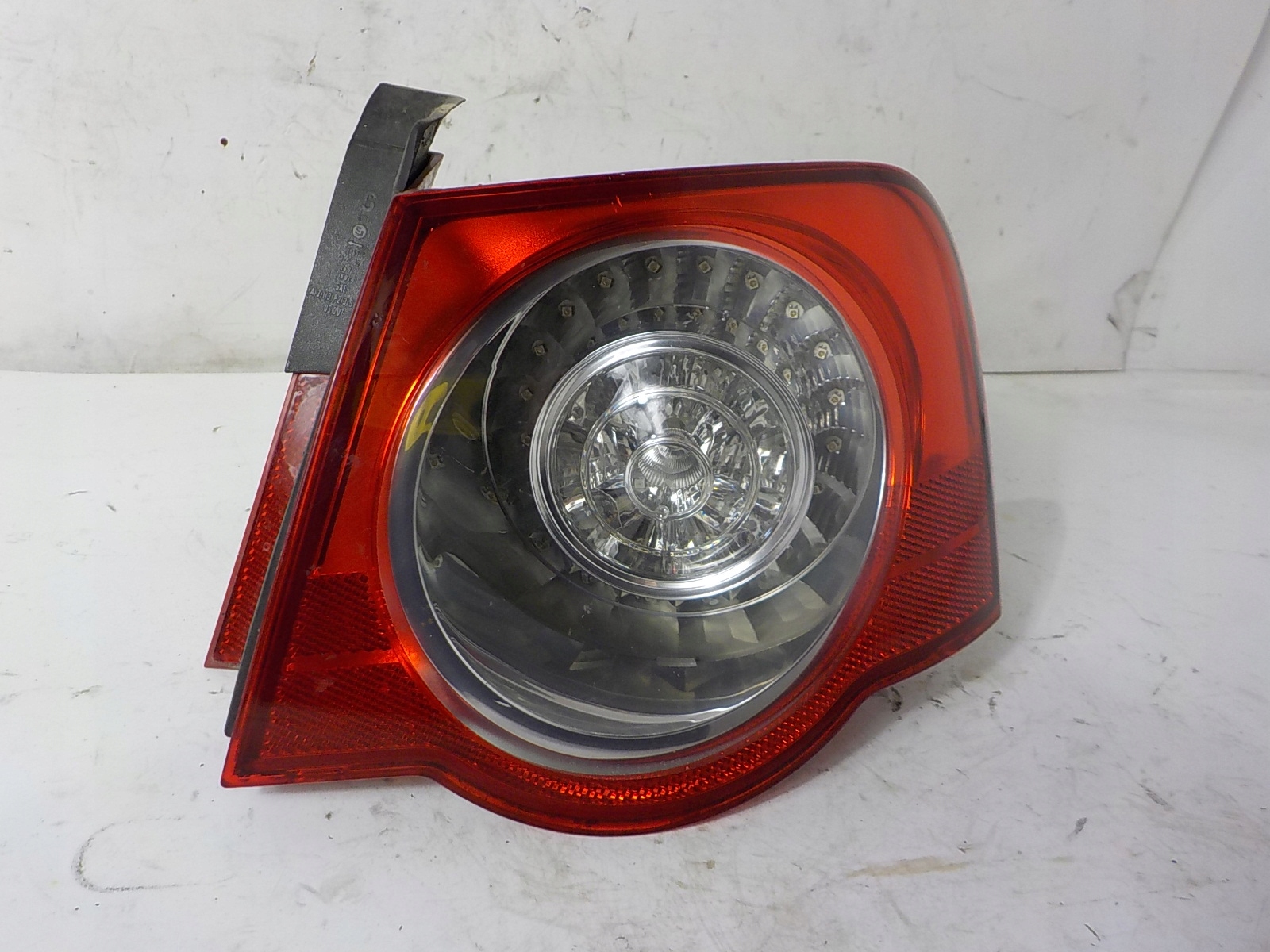 VOLKSWAGEN PASSAT B6 sedan light right rear part rear