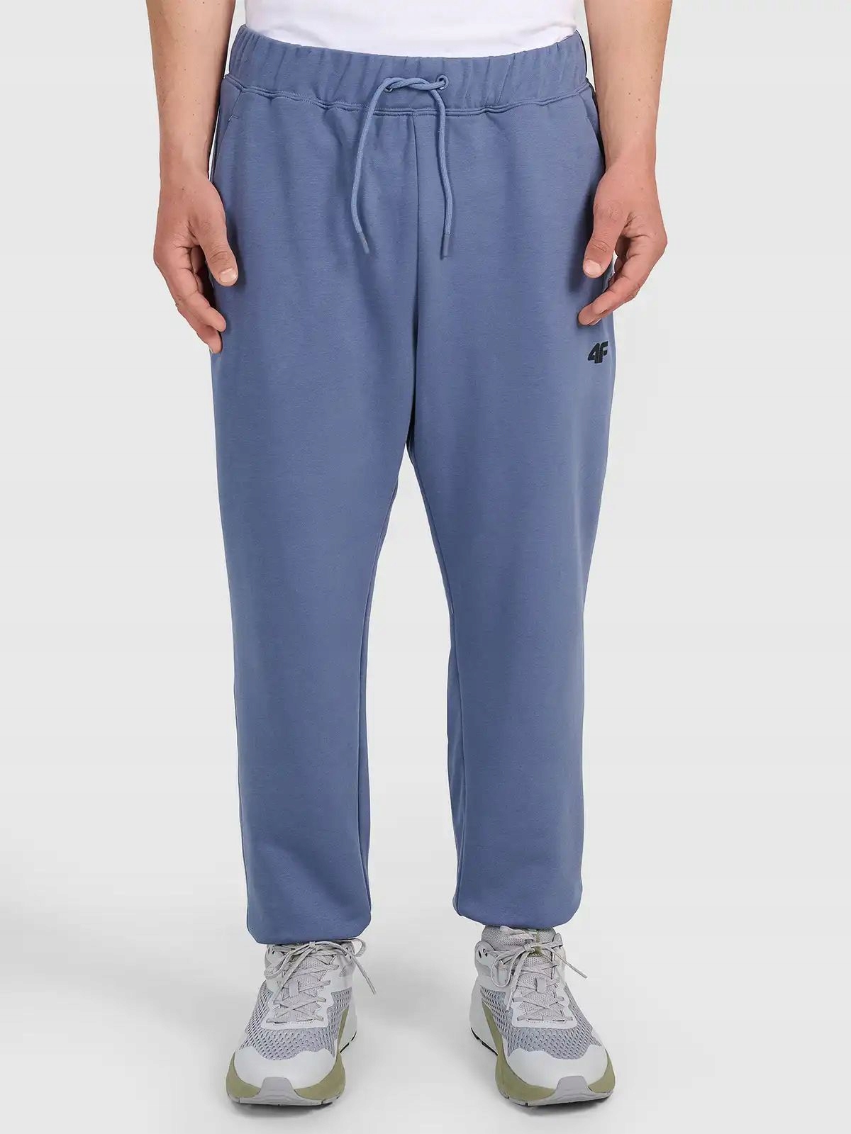 Pánské Tepláky 4F Sportovní Joggery S M1673 SS26