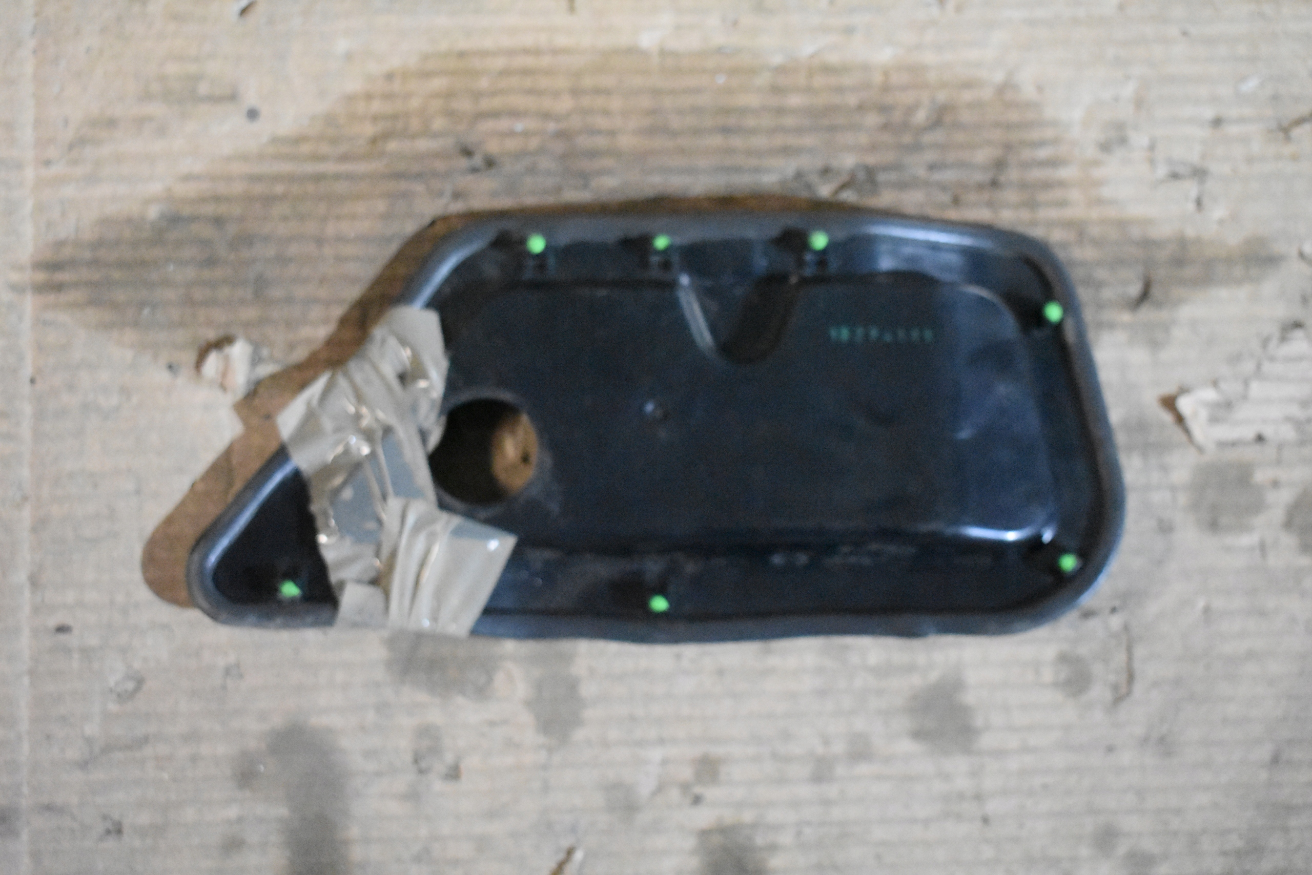 IDEALNA cover left BENTLEY 3SD 1