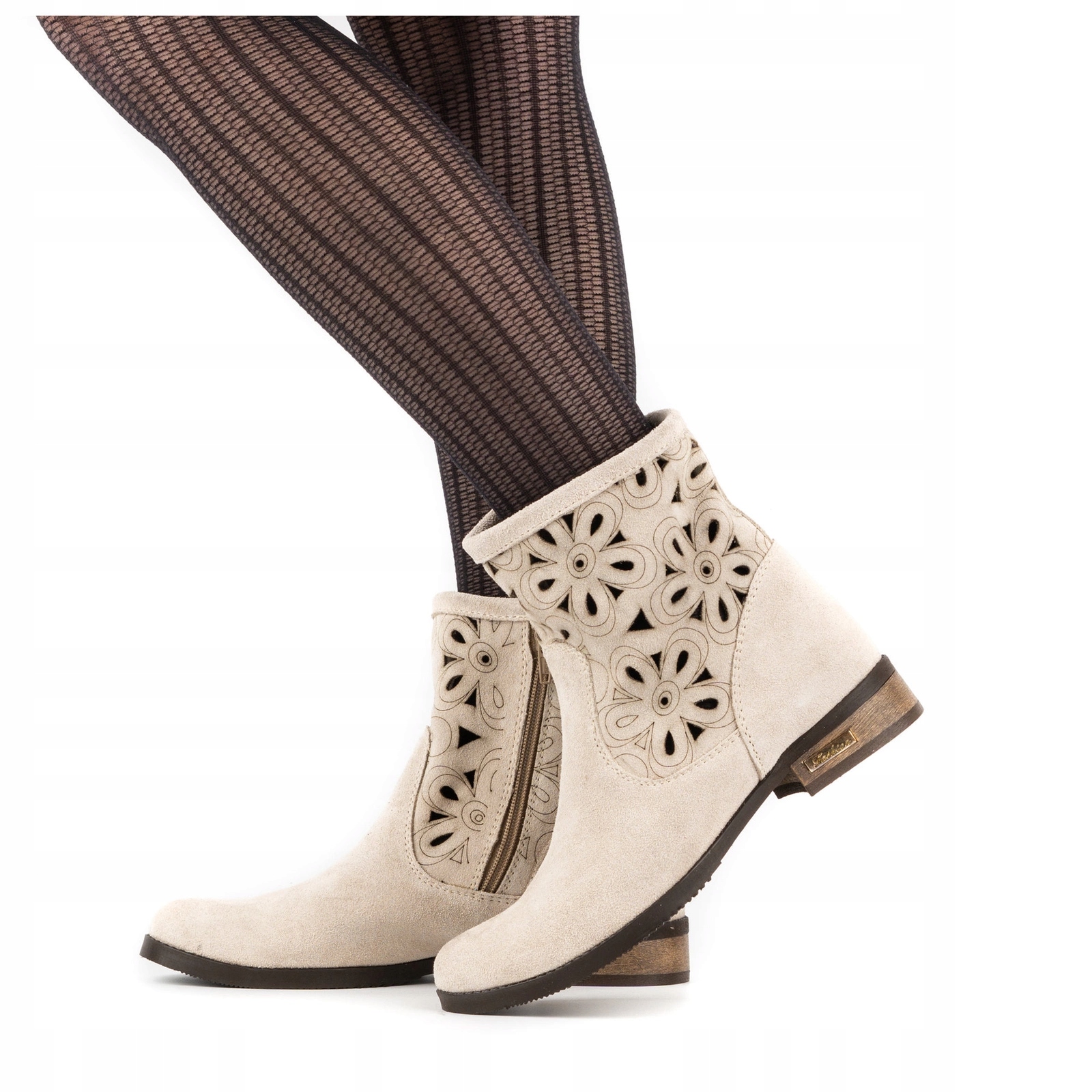 Semišové dámské kotníkové boty nubuk ažurová svršek Alice světle béžová 39