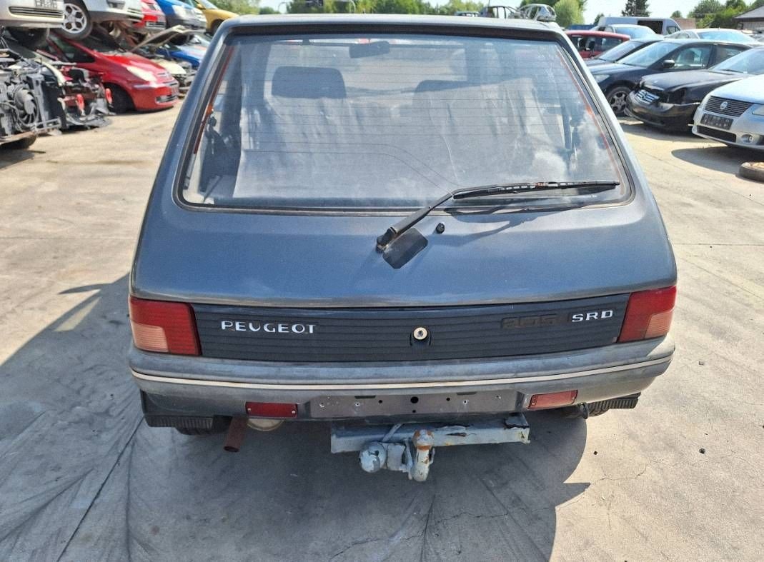 PEUGEOT 205 door front left front left 5D EWT