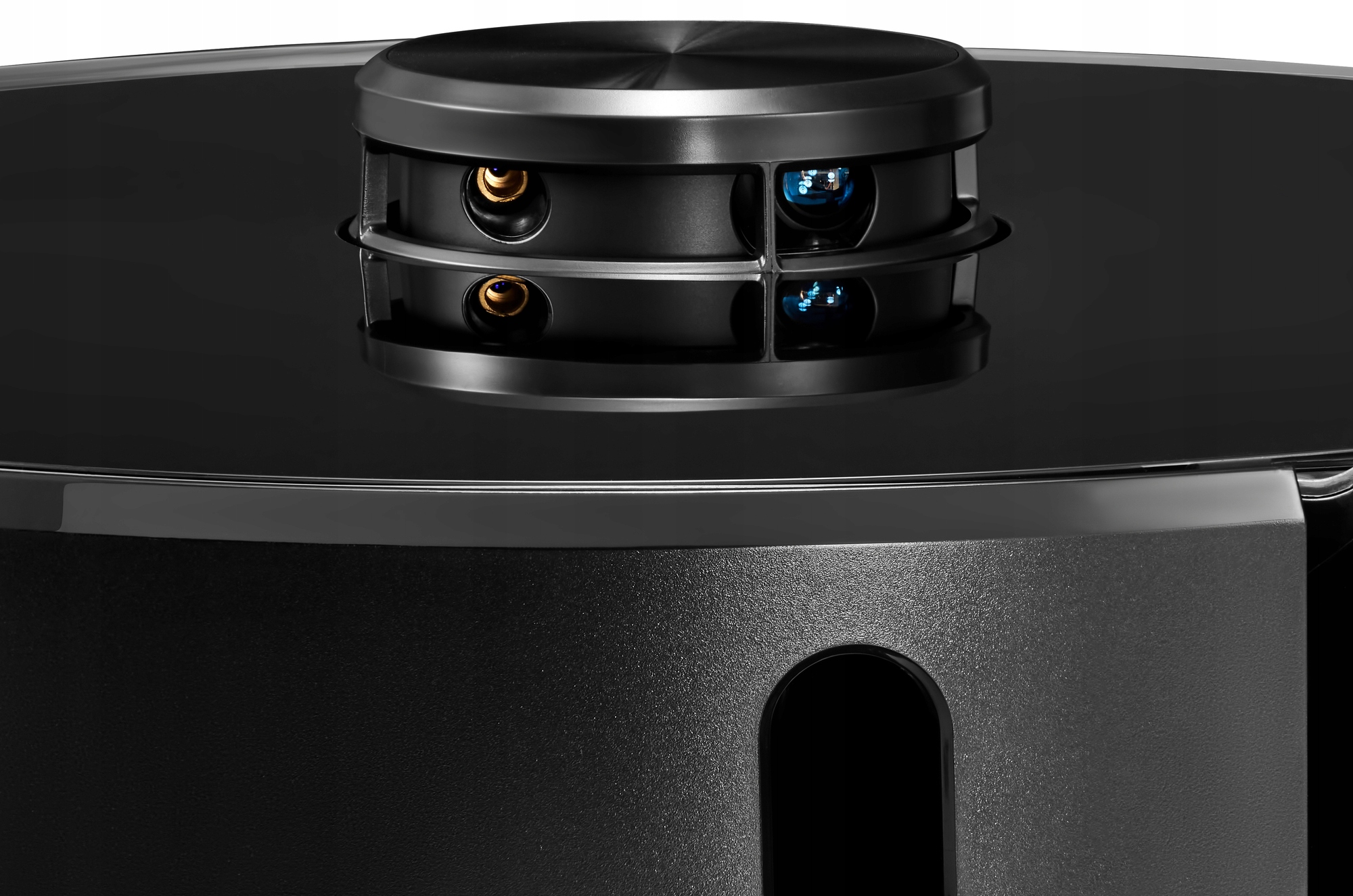 ROBOT SPRZĄTAJĄCY MOPUJĄCY WELLTEC R8 PRO + STACJA ODSYSAJĄCA + AKCESORIA Obszar działania 300 m²