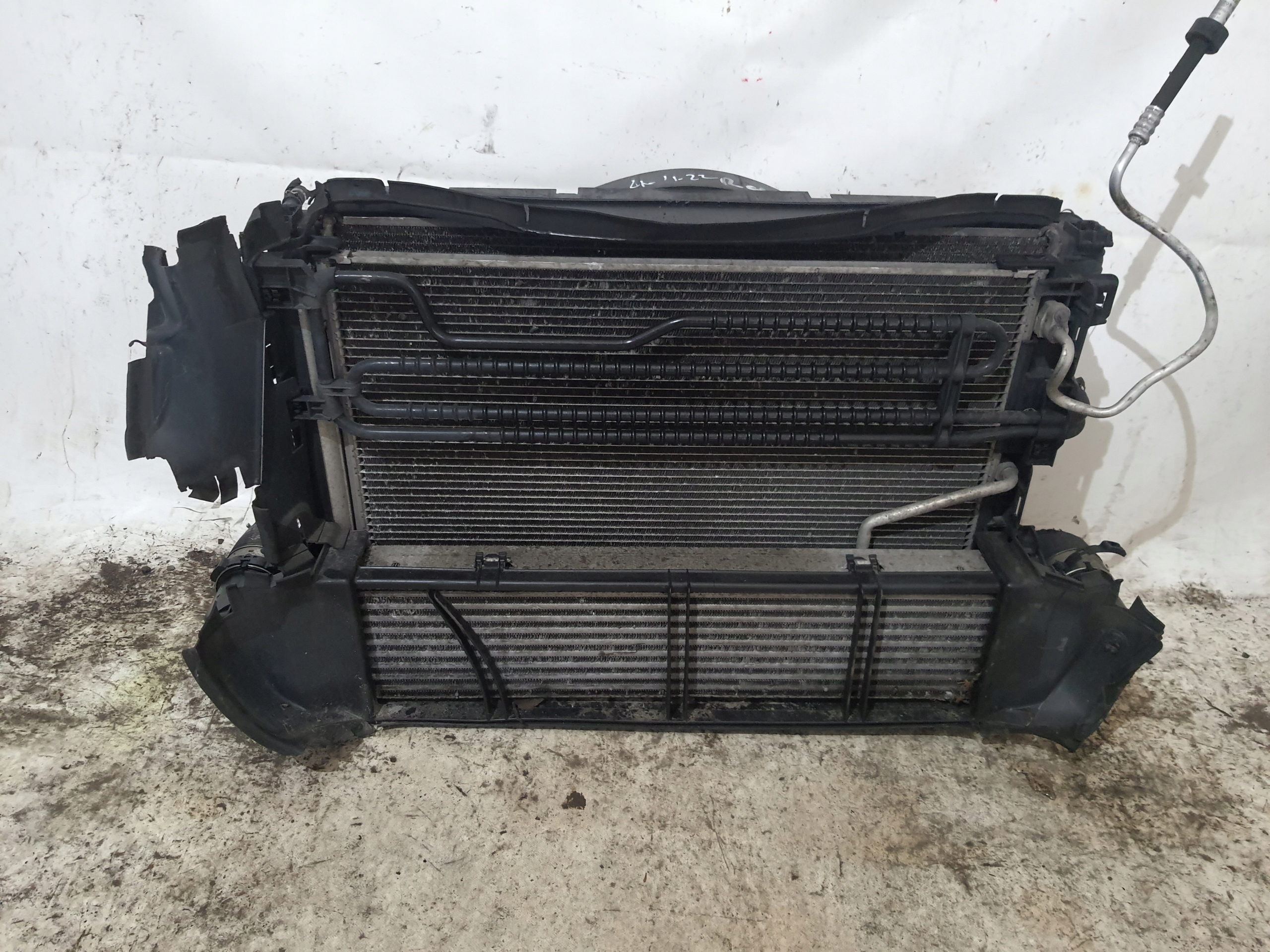 MERCEDES C-KLASA W204 08-11 support panel for radiators 2.2 CDI