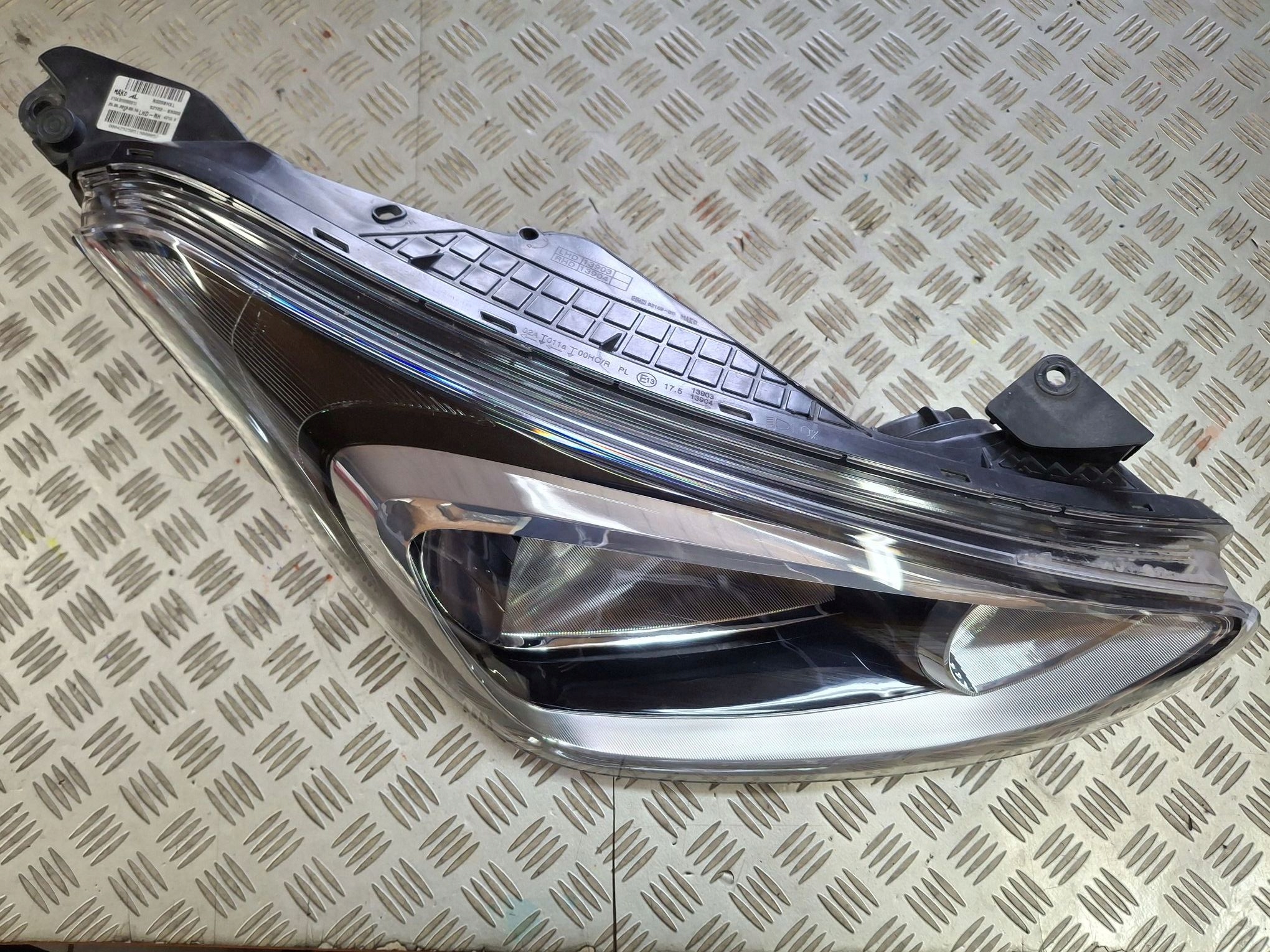 light right front HYUNDAI I10 II 2013R->
