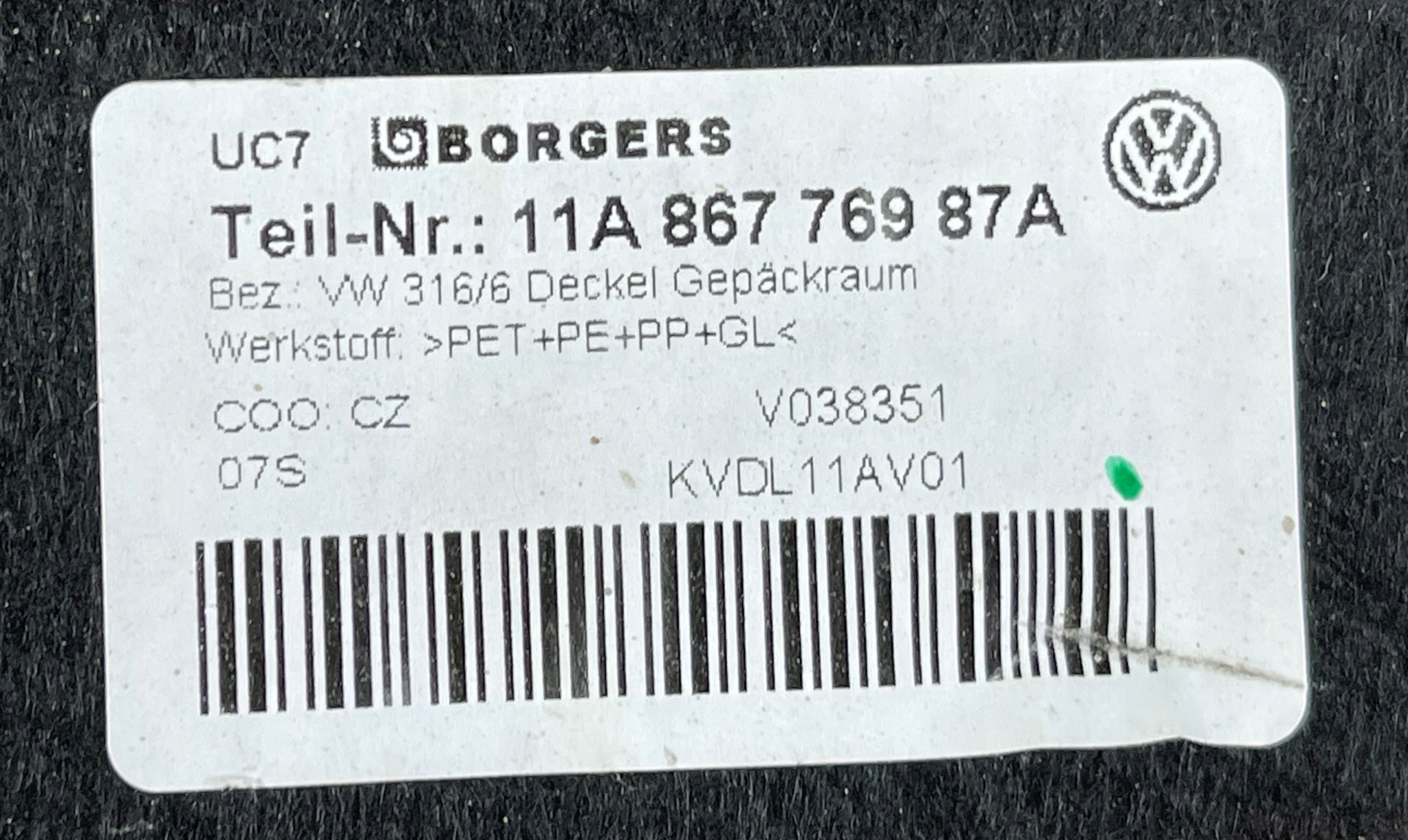 VW ID.4 ID4 PÓŁKA BAGAŻNIKA TYŁ TYLNA 11A867769 Producent części Volkswagen OE