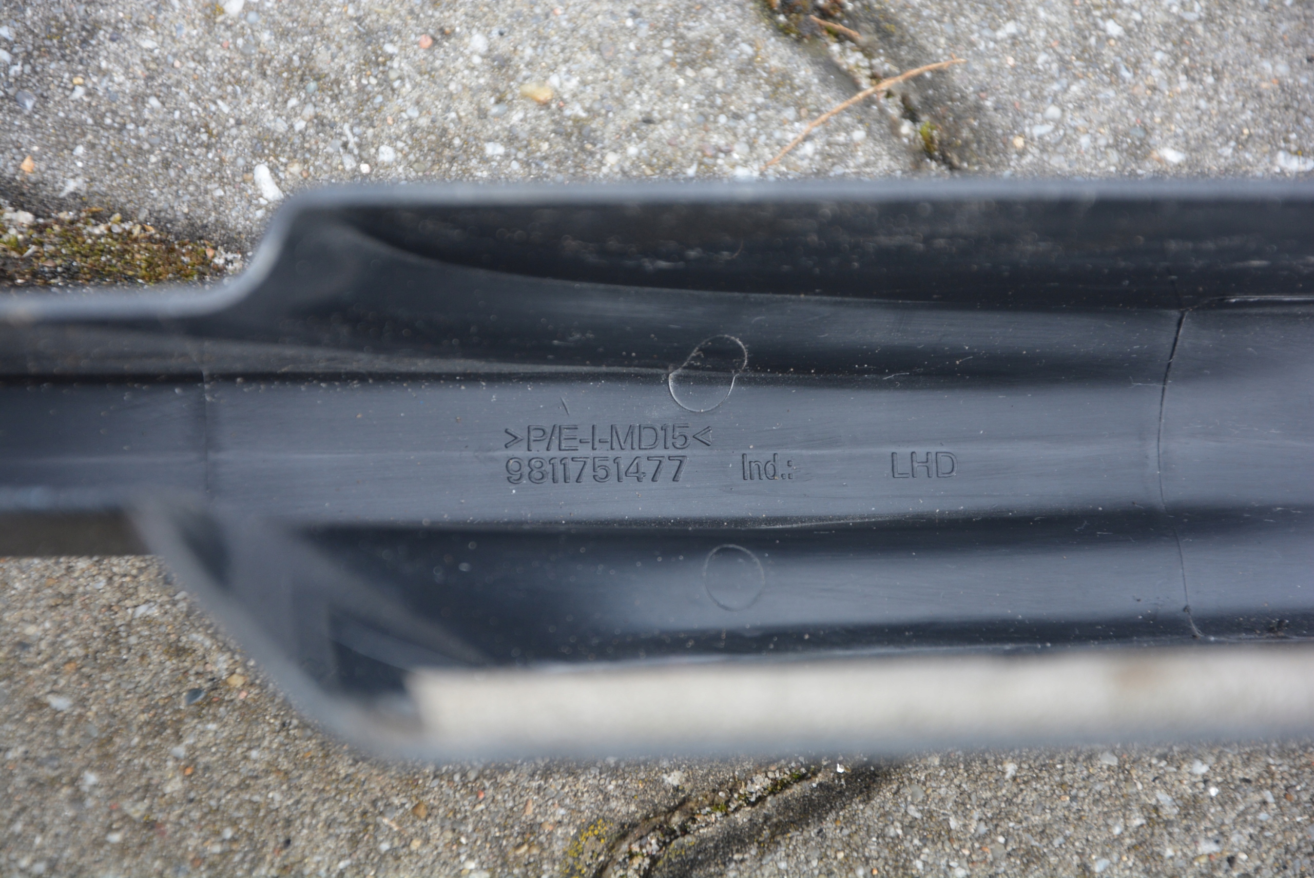 OSŁONA HAMULCA RĘCZNEGO JUMPY III EXPERT III Producent części Citroen OE