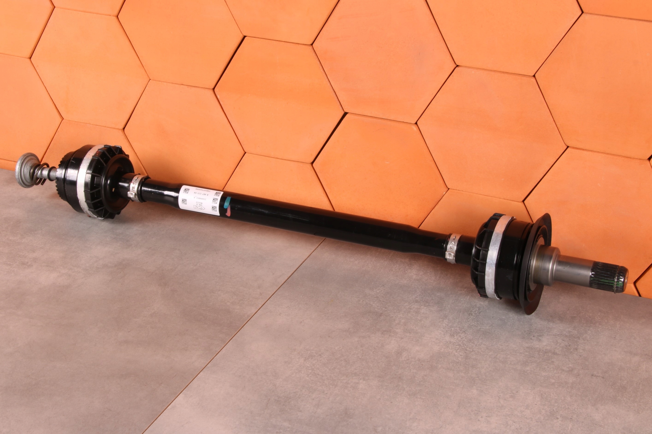 BMW 2' G42 3' G20 B46D B48C B48D semi-axis drive left rear 8487123 29 km !!