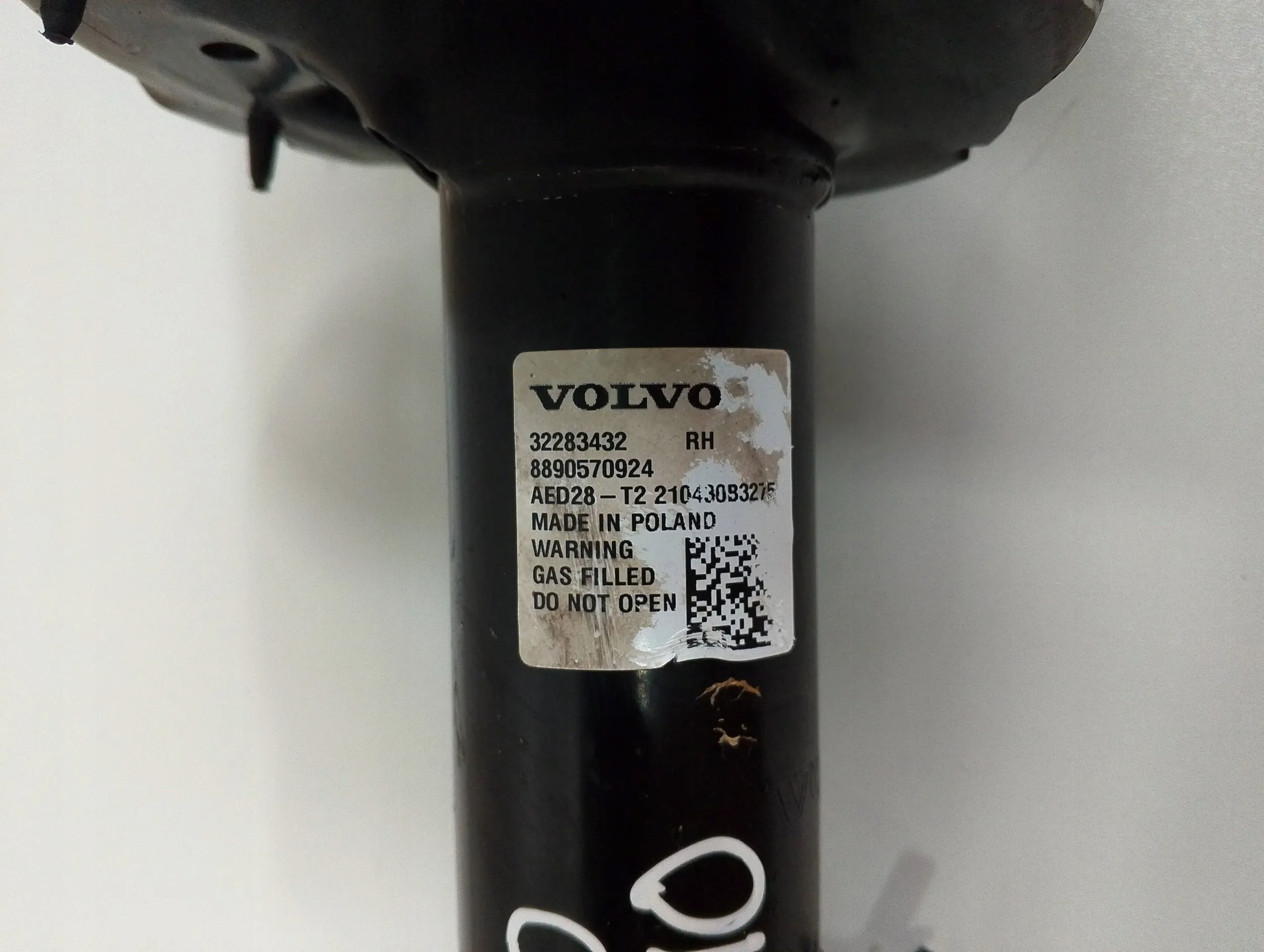 Volvo XC40 amortizeri 32283432