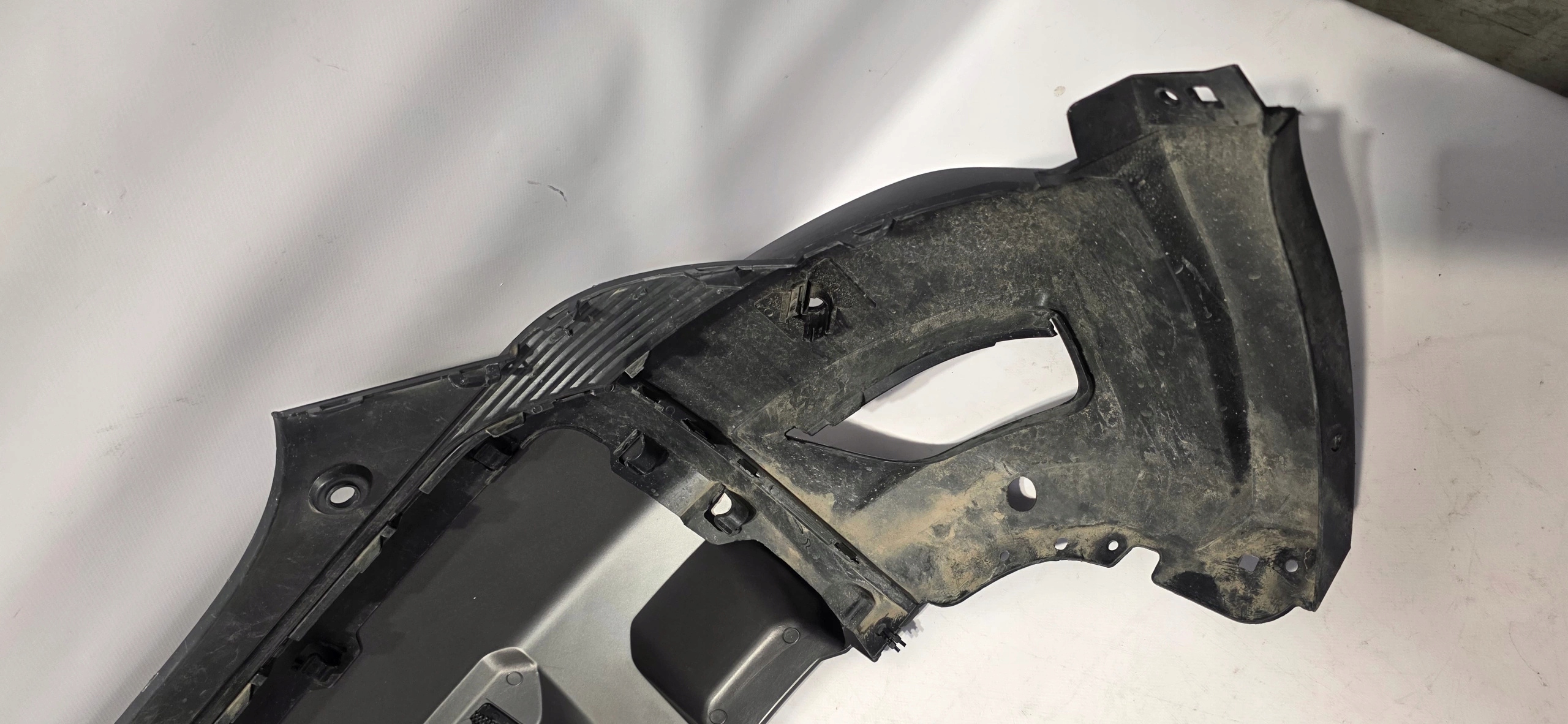 bumper rear DACIA DUSTER III 24- 4XPDC original 850B06514R