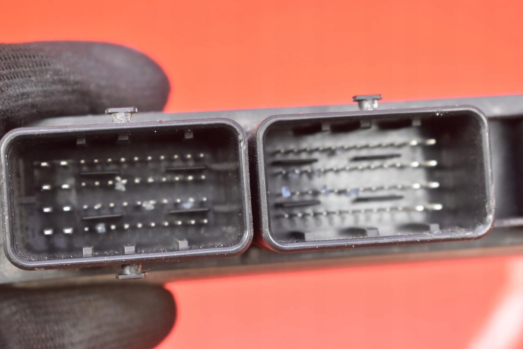 control unit computer of the engine 237100914R RENAULT MEGANE 3 III 1.5 DCI 90 KM