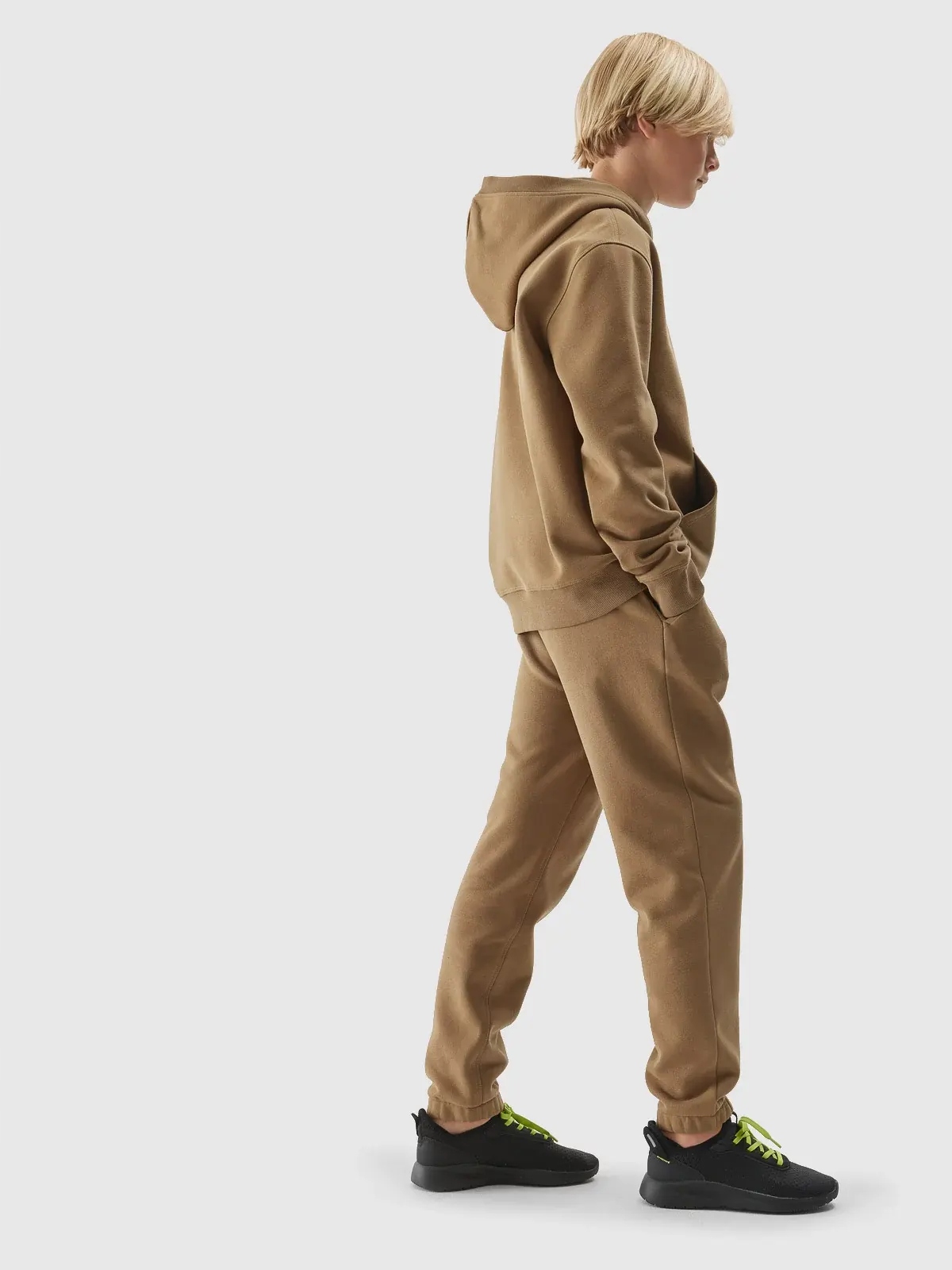 SPODNIE DRESOWE CHŁOPIĘCE 4F JUNIOR DZIECIĘCE BAWEŁNA AW23M419 Płeć chłopcy