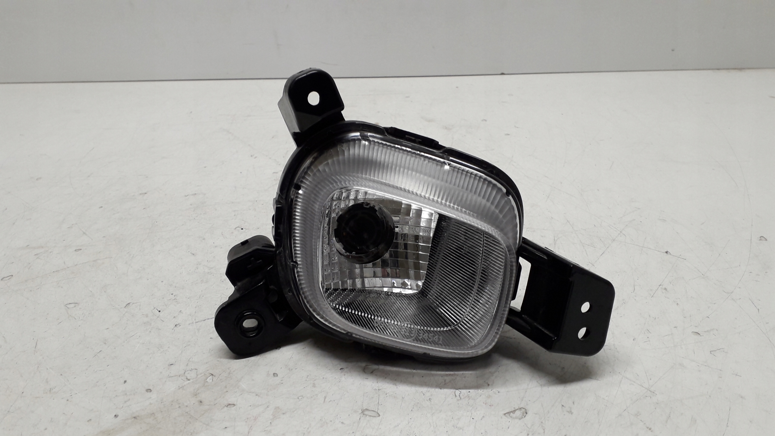 KIA PICANTO 3 III HALOGEN PRAWY 92208-G6