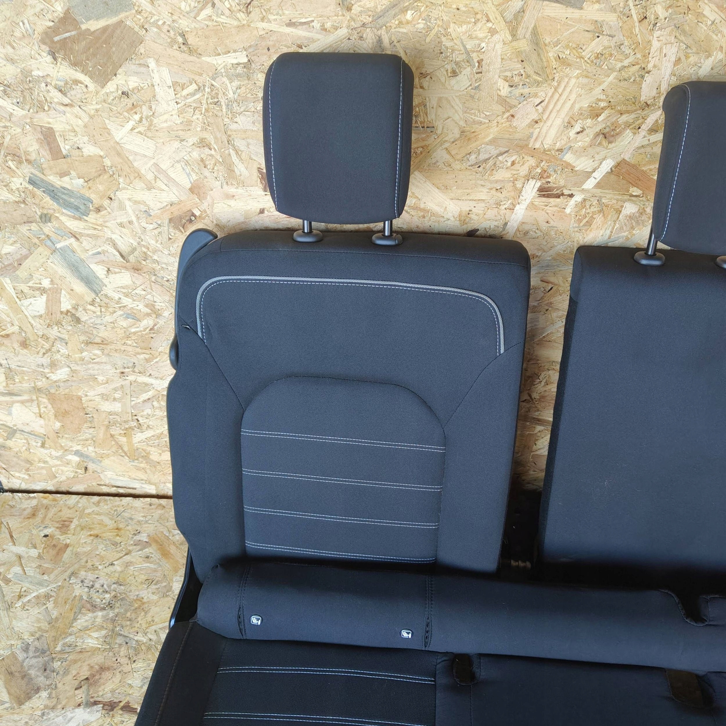 seat rear rear part Dacia Duster II