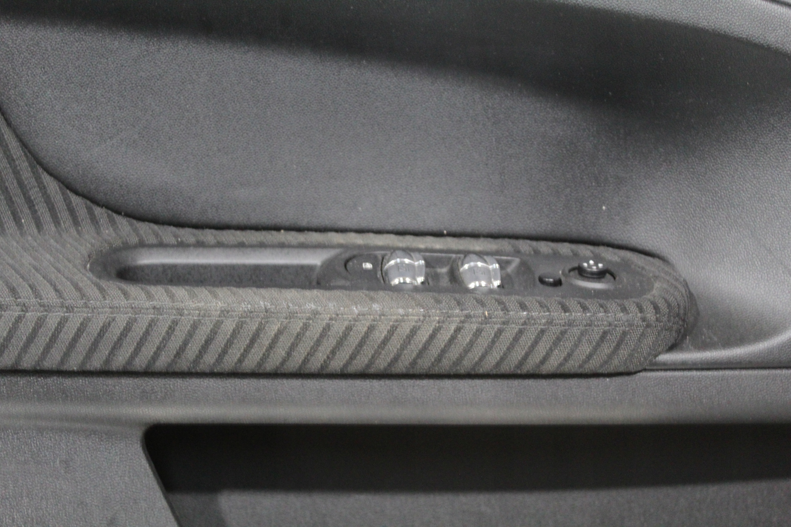 side door left front MINI COUNTRYMAN F60